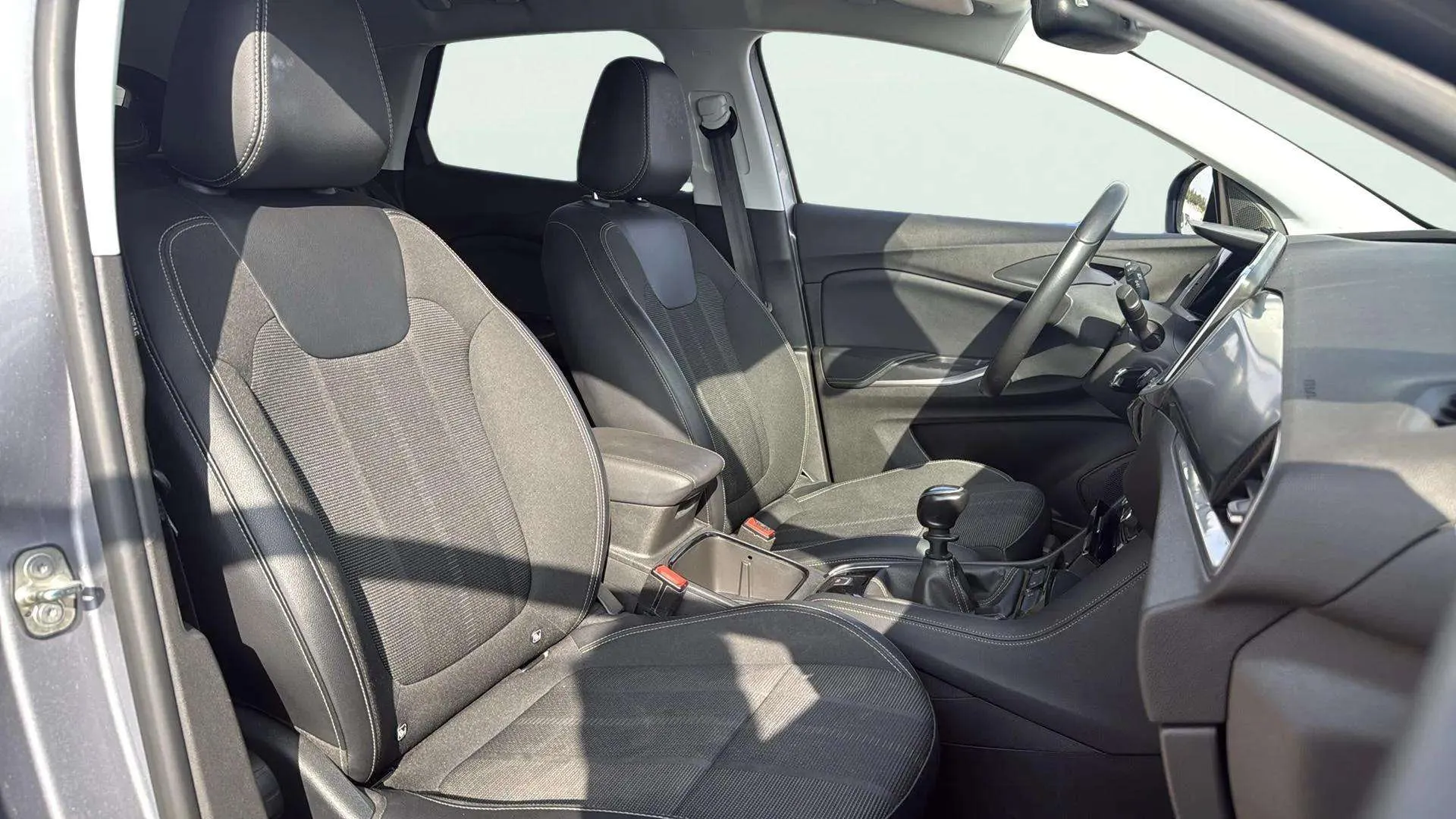 Opel Grandland 1.2 Turbo GS - foto 13