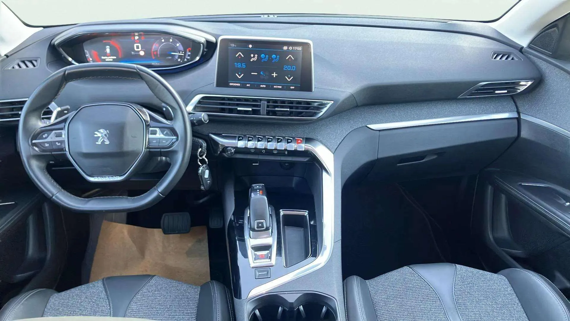 Peugeot 5008 1.5 BlueHDi Allure Pack EAT8 - foto 11