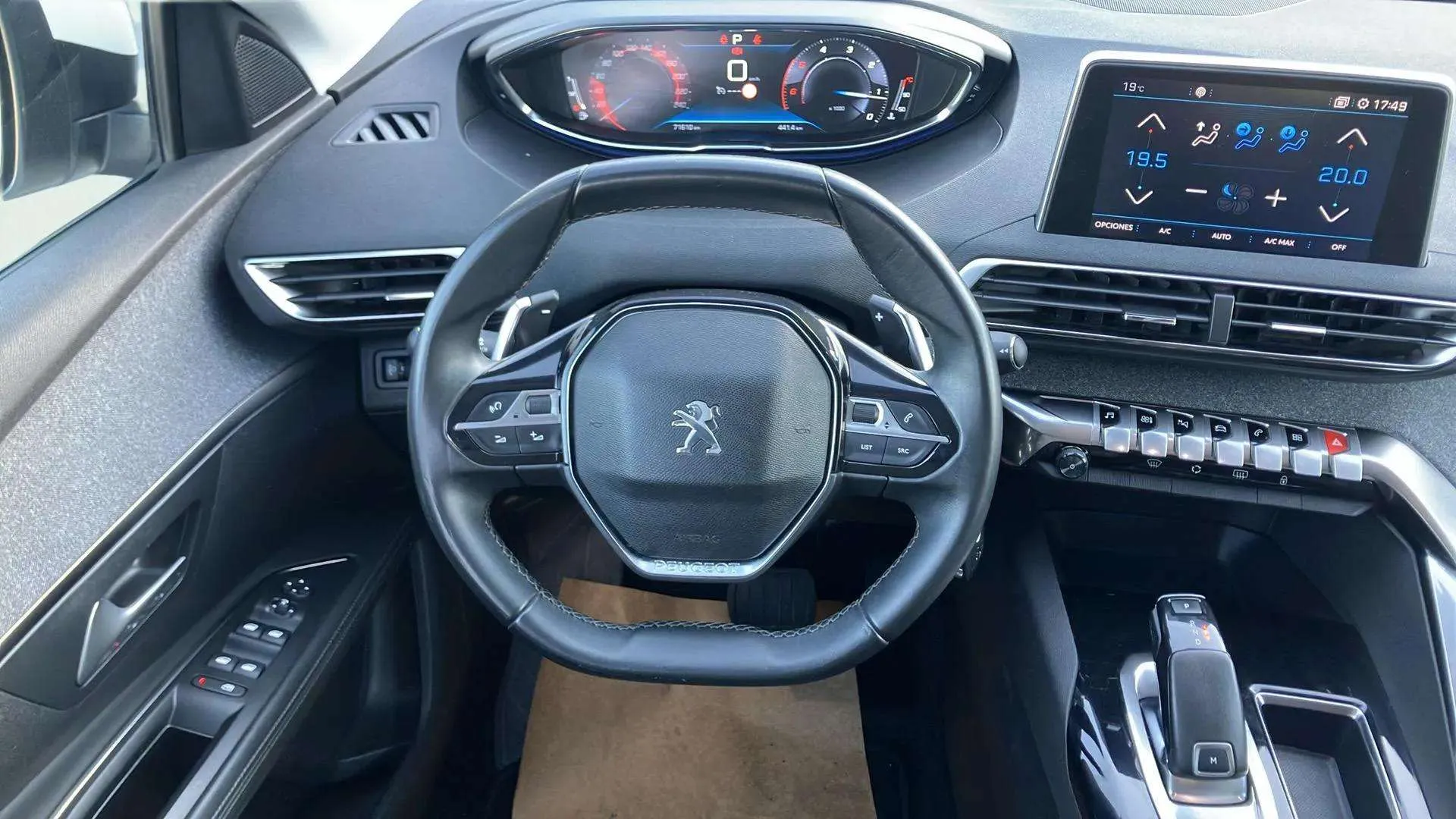 Peugeot 5008 1.5 BlueHDi Allure Pack EAT8 - foto 13