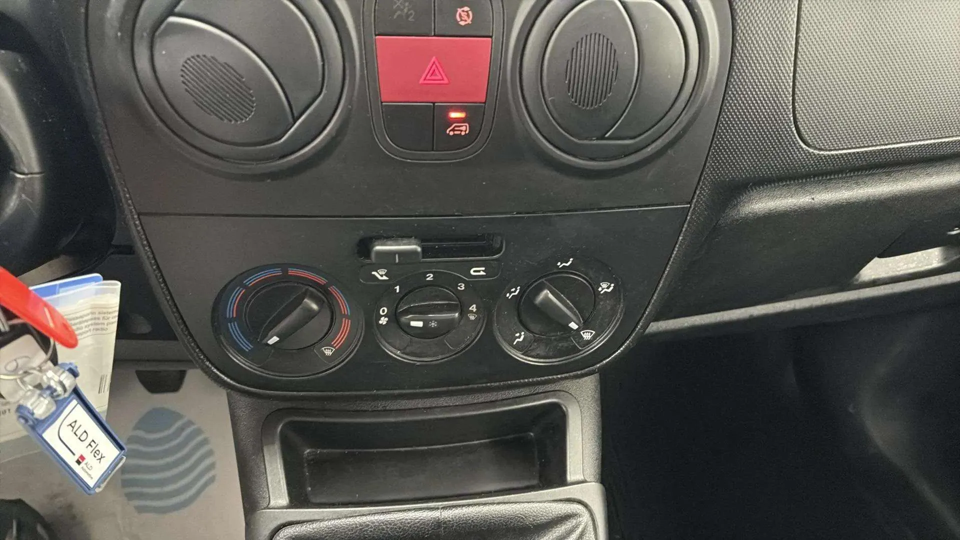 Fiat Fiorino Comercial Furgón Diesel Fiorino Cargo 1.3Mjt Base - foto 22