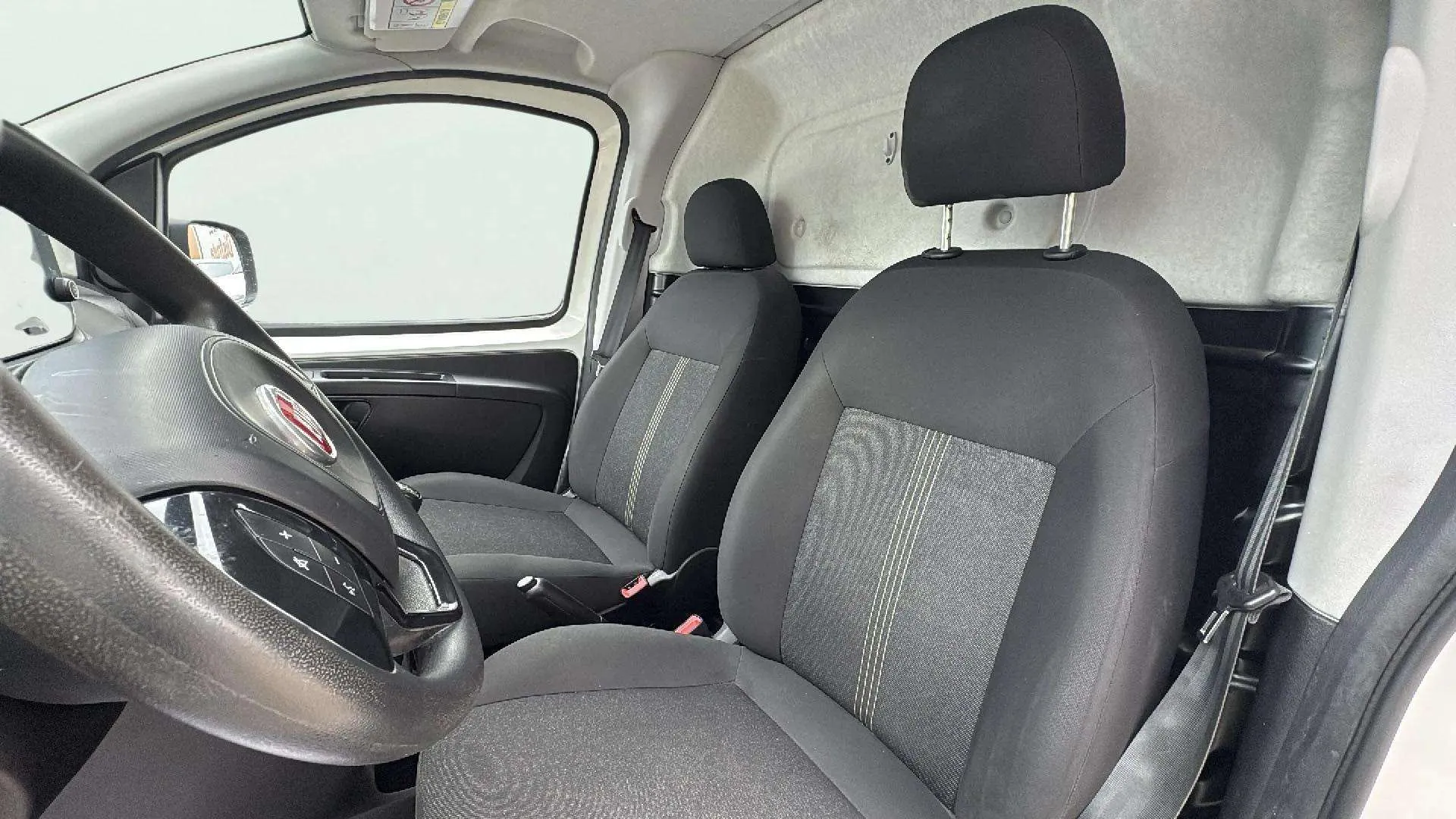 Fiat Fiorino Comercial Furgón Diesel Fiorino Cargo 1.3Mjt Base - foto 9