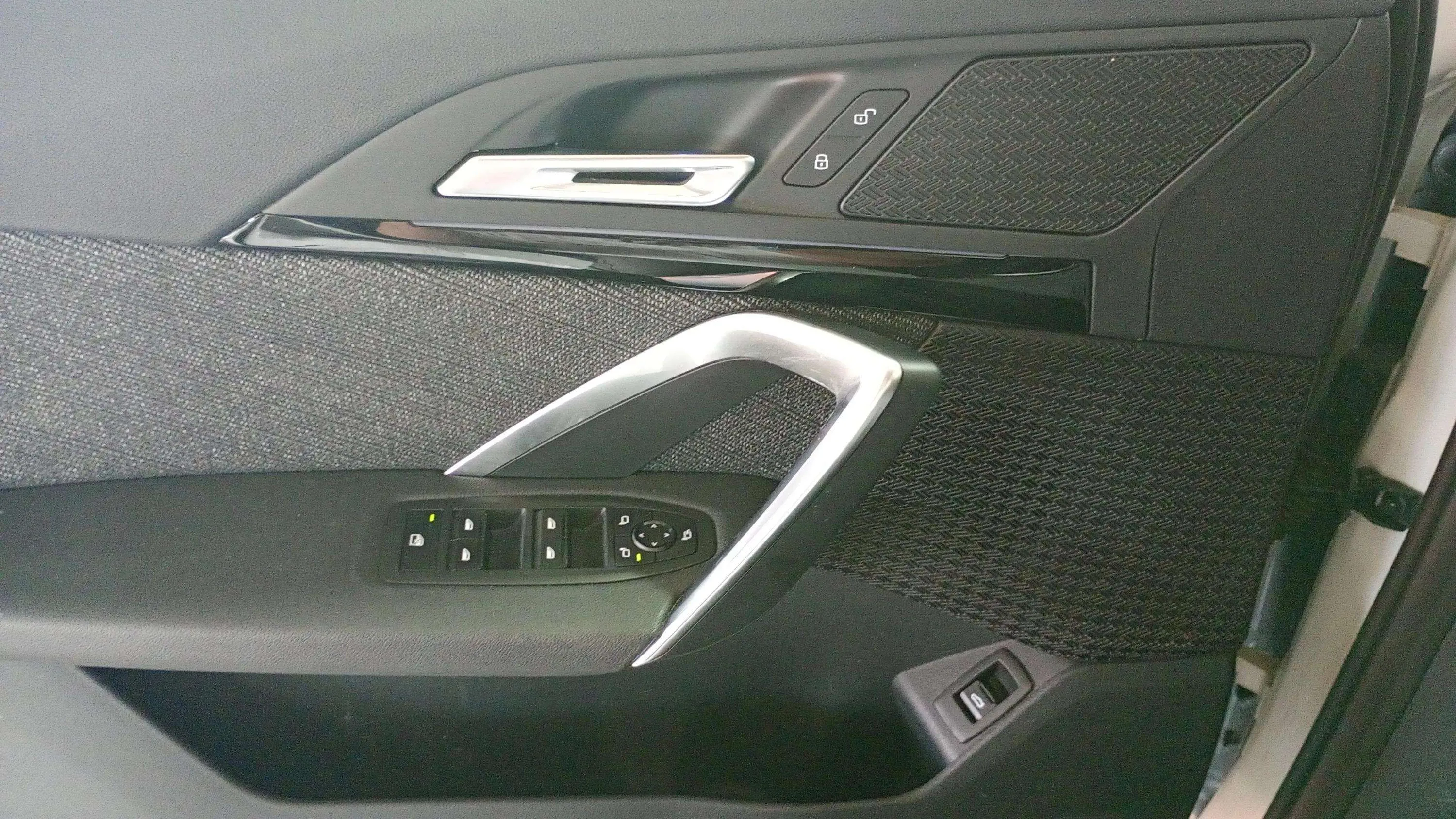 BMW X1 sDrive18i - foto 21