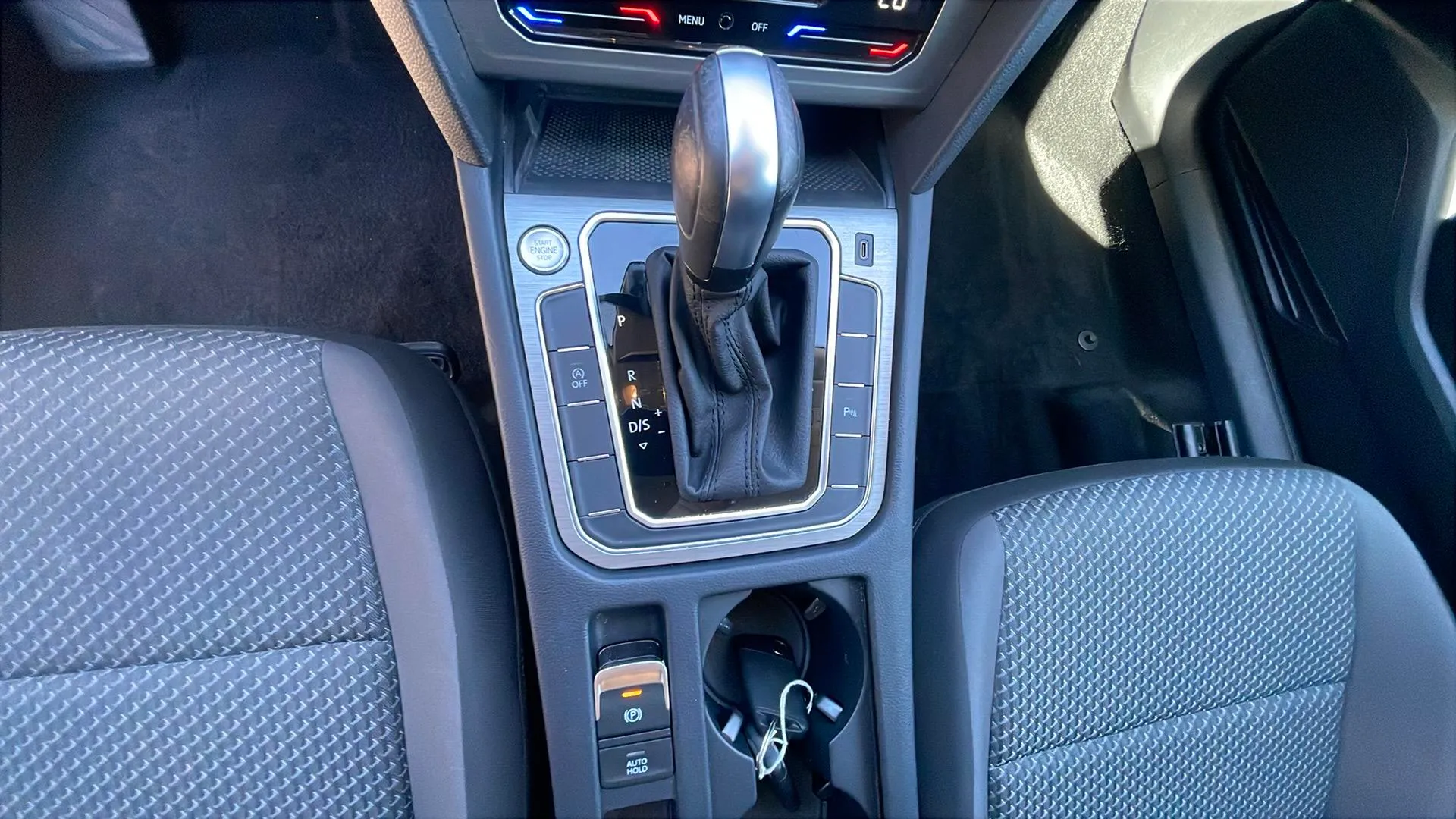 Volkswagen Passat Variant Business 2.0 TDI DS - foto 15