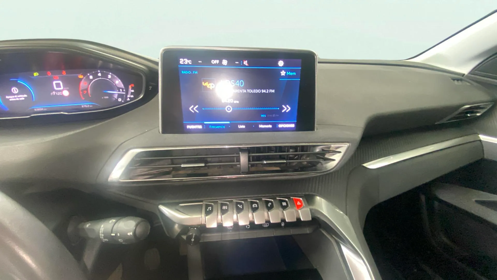 Peugeot 3008 1.2 PureTech Allure - foto 9