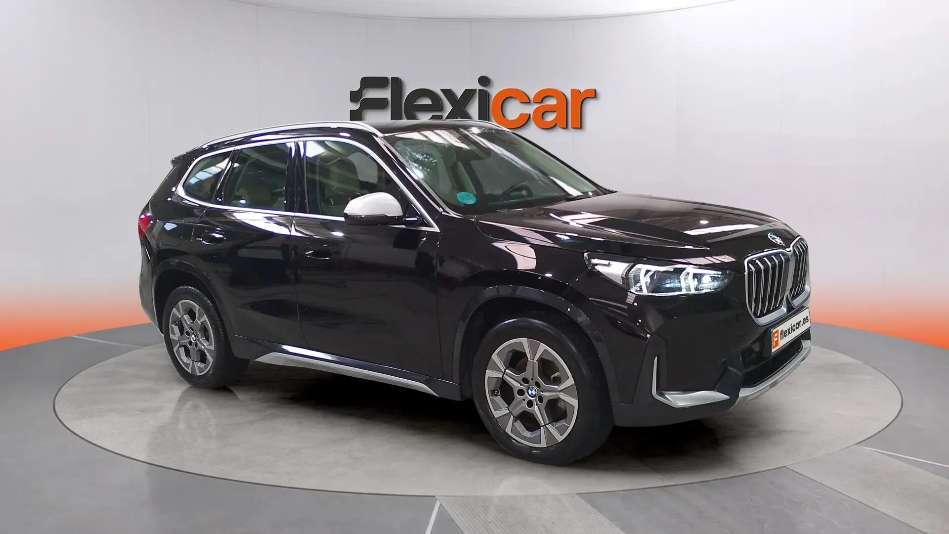 BMW X1 sDrive18i - foto 2