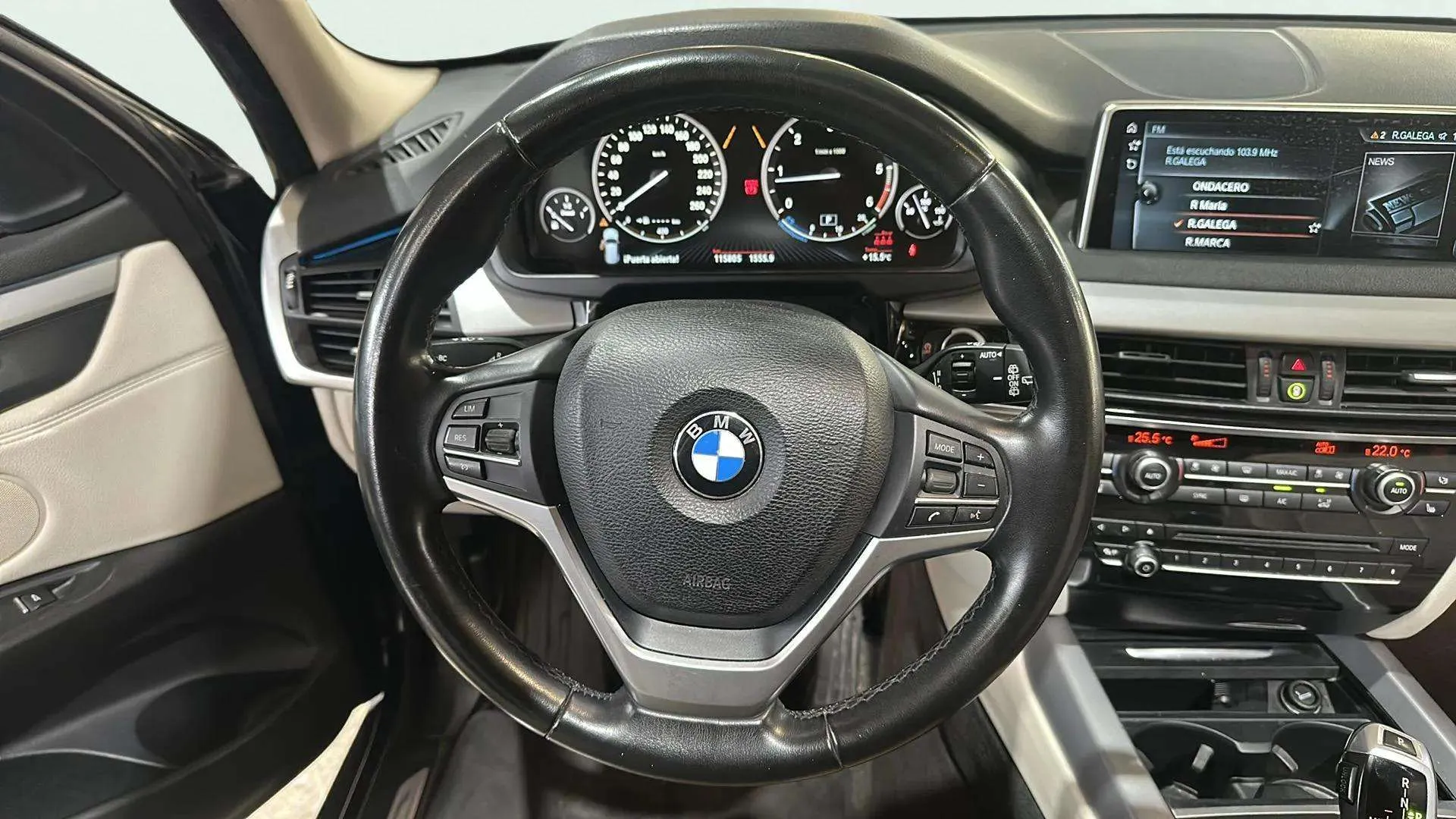 BMW X5 xDrive30d - foto 11