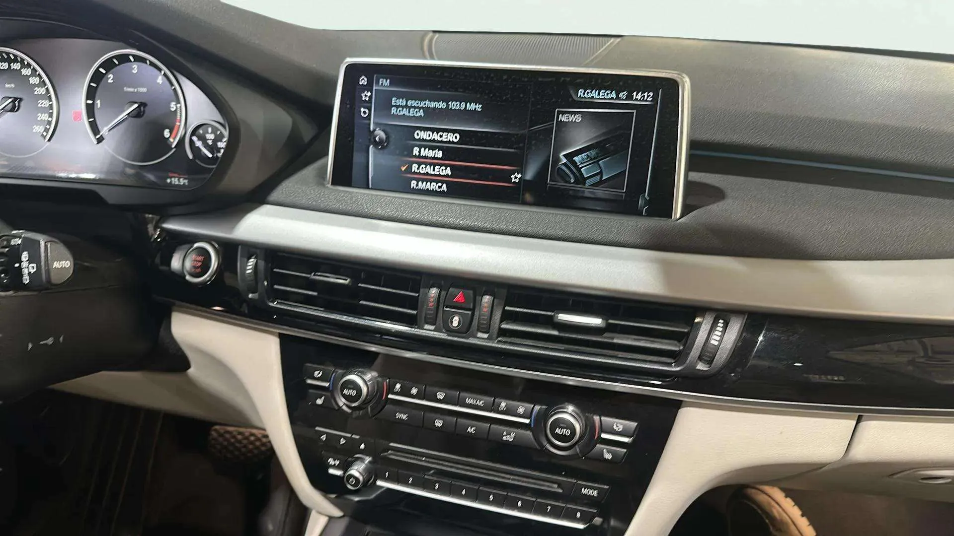 BMW X5 xDrive30d - foto 13