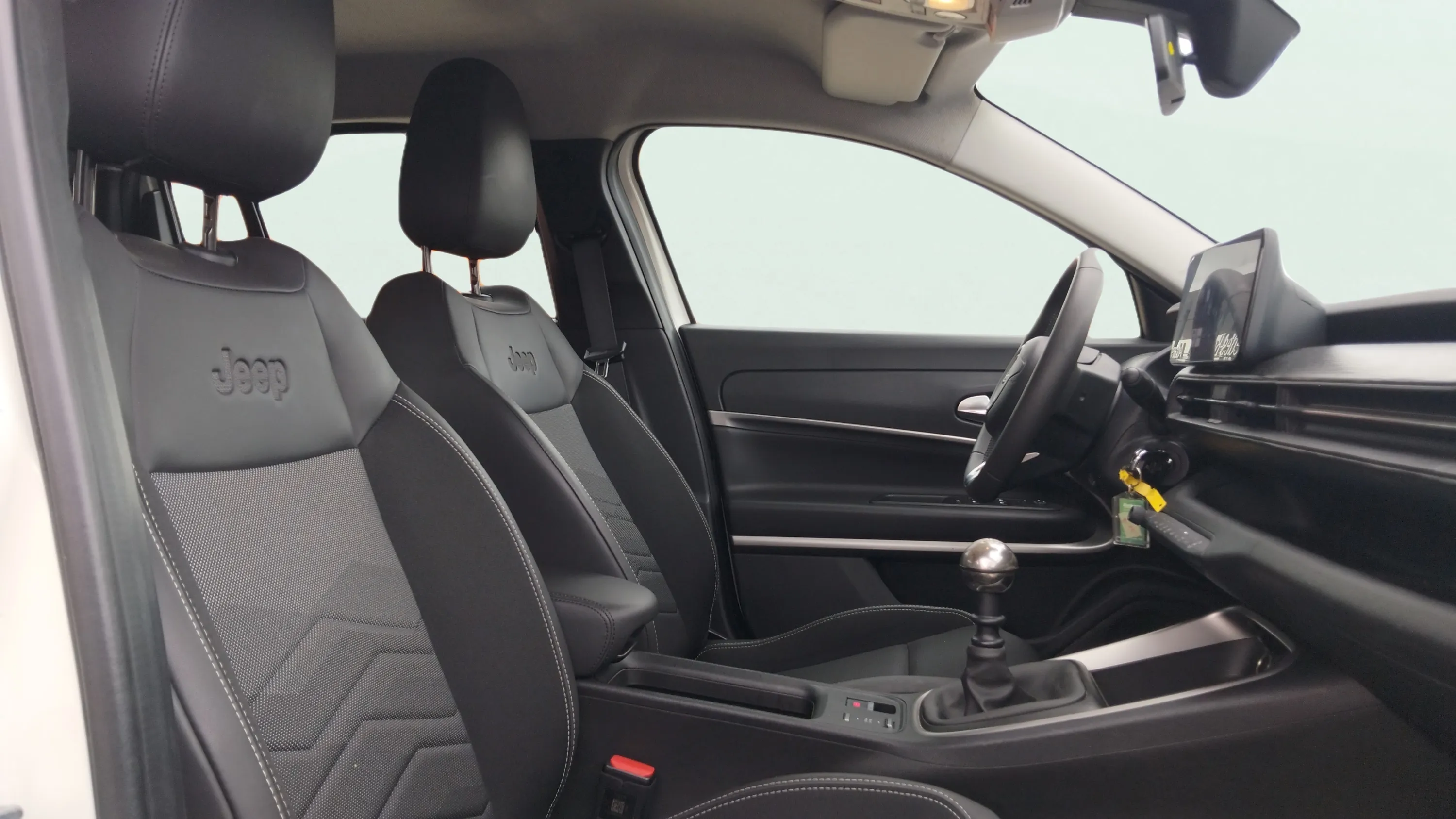 Jeep Avenger 1.2 G Altitude - foto 11