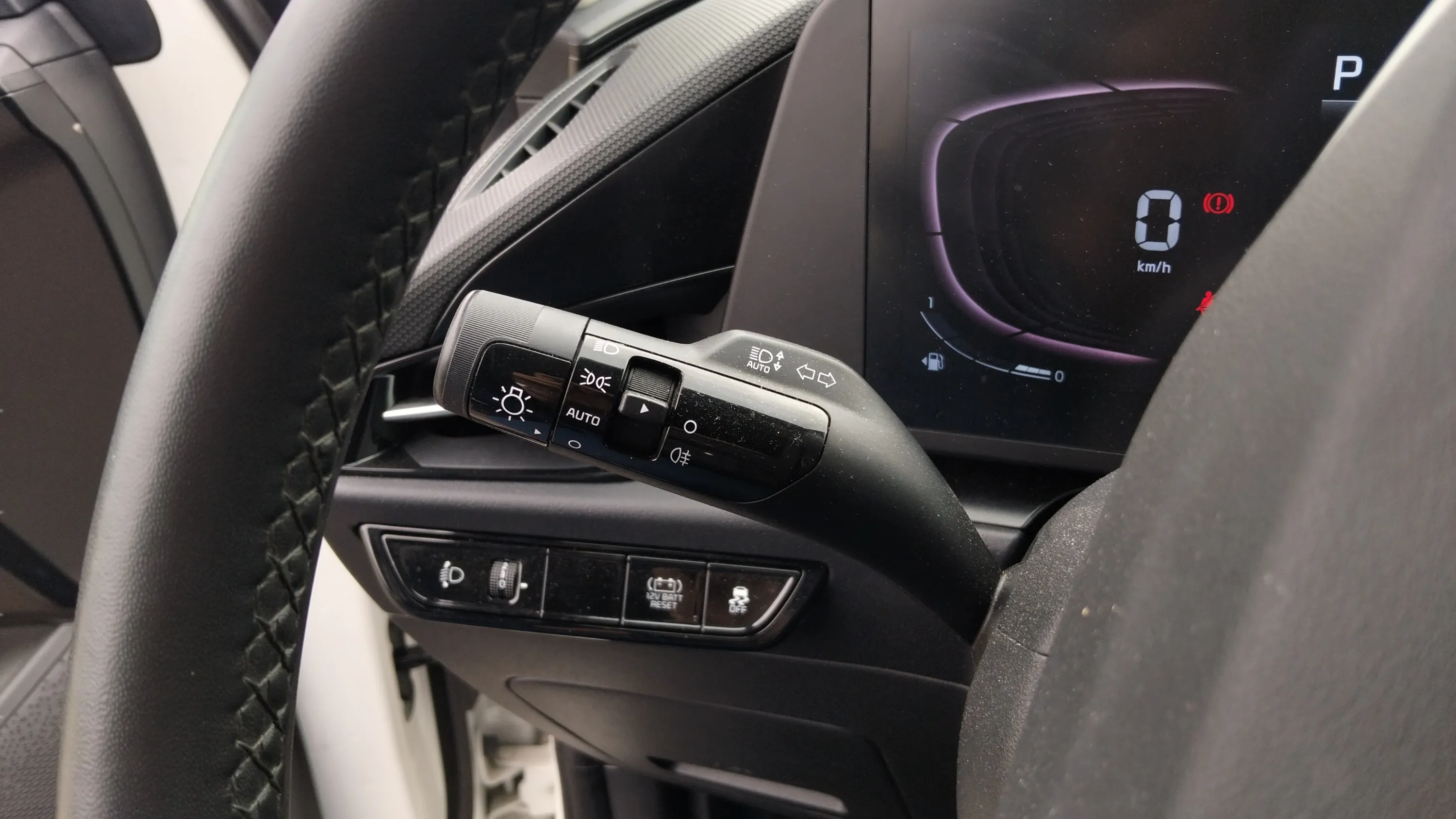 Kia Niro 1.6 GDi HEV Concept - foto 22