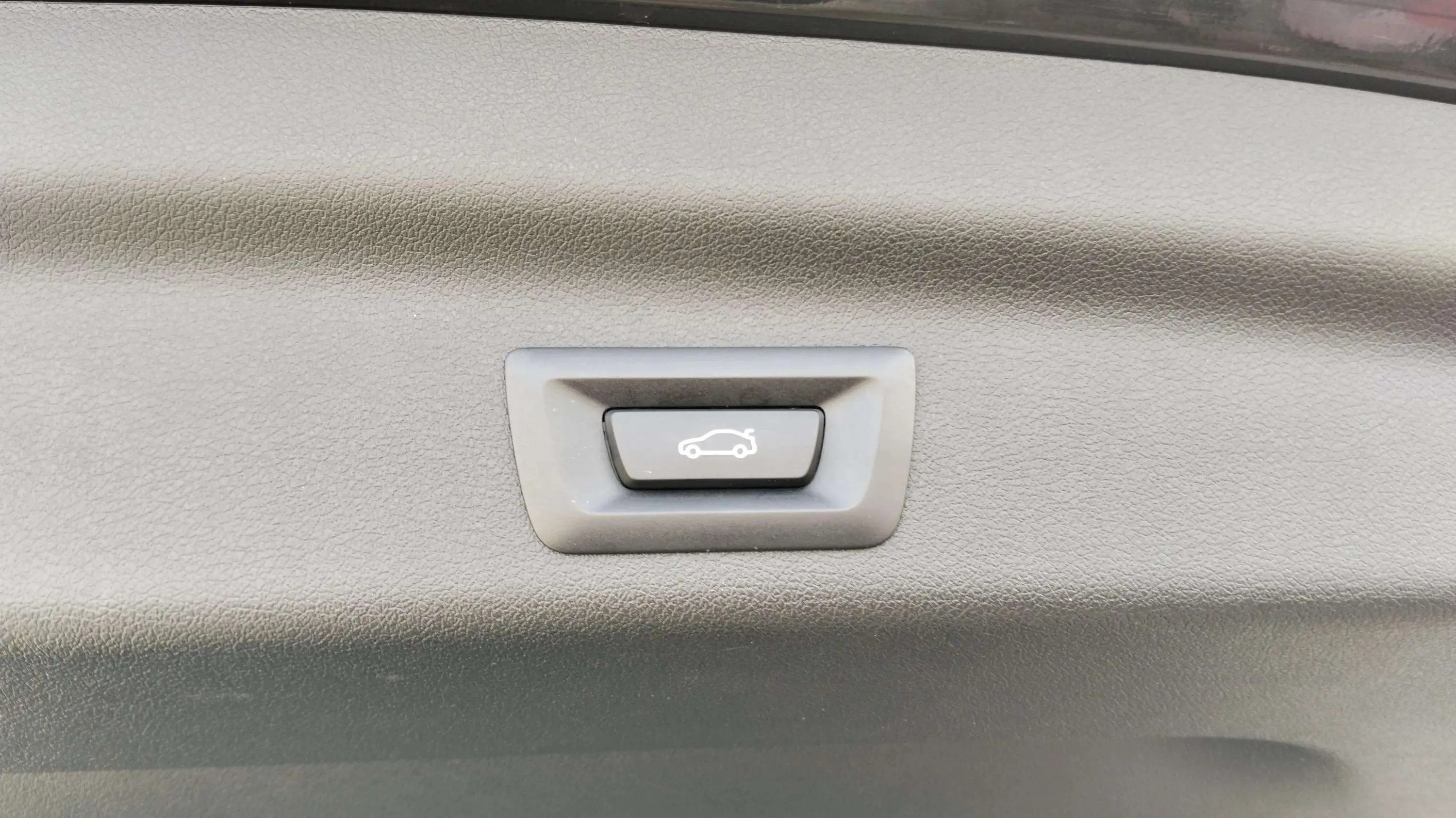 BMW X1 sDrive18d - foto 10
