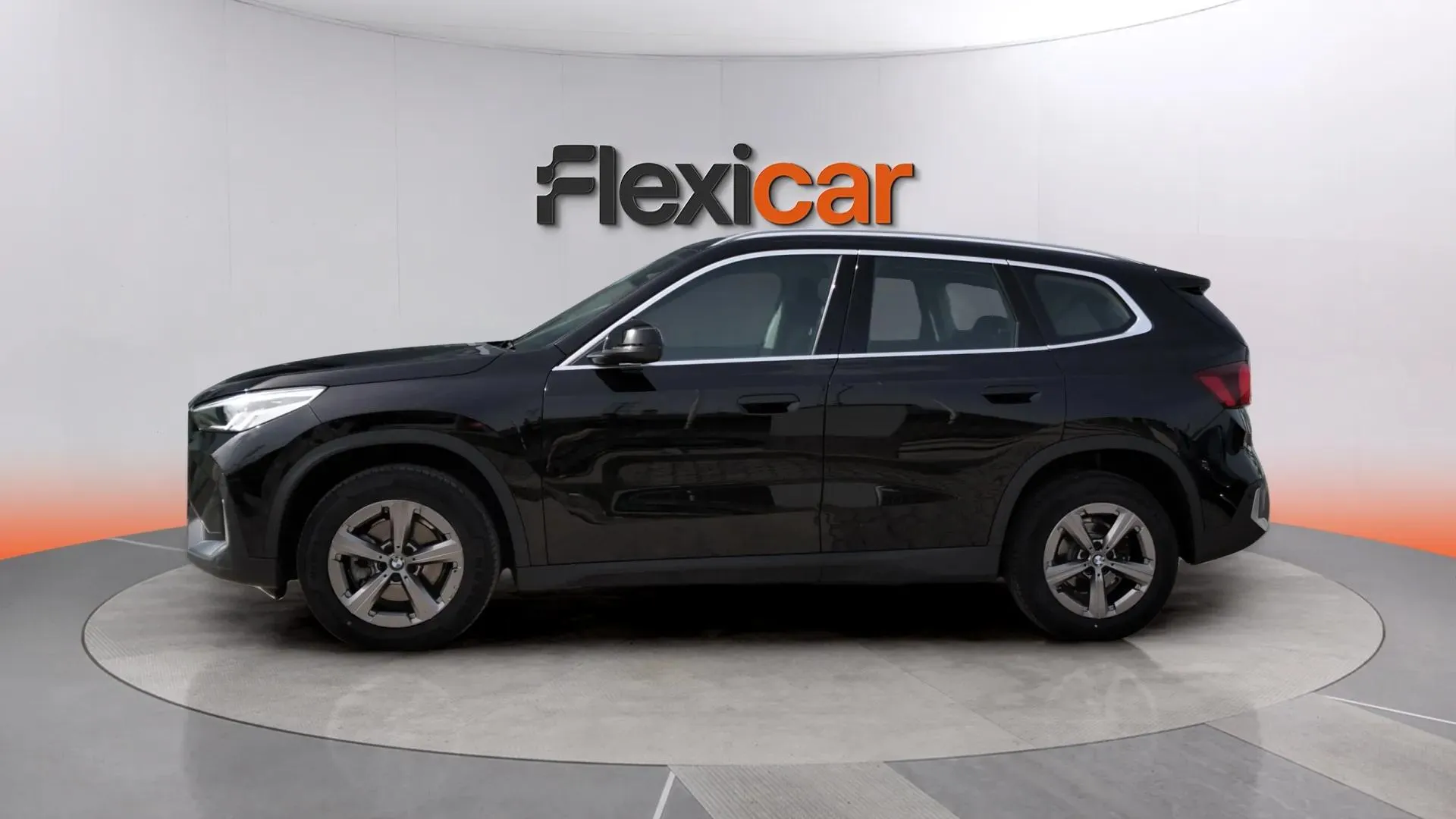 BMW X1 sDrive18d - foto 4