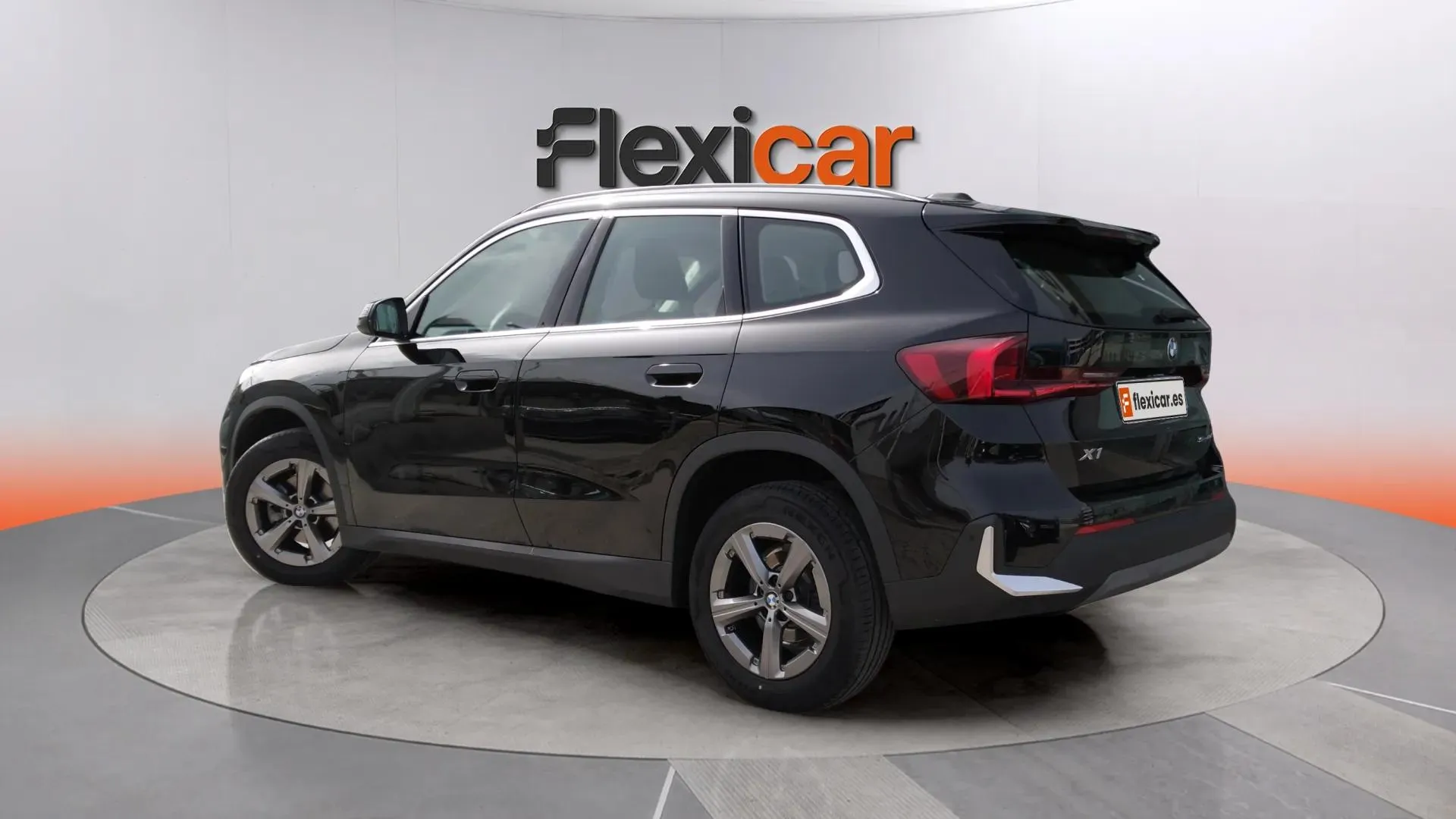 BMW X1 sDrive18d - foto 5
