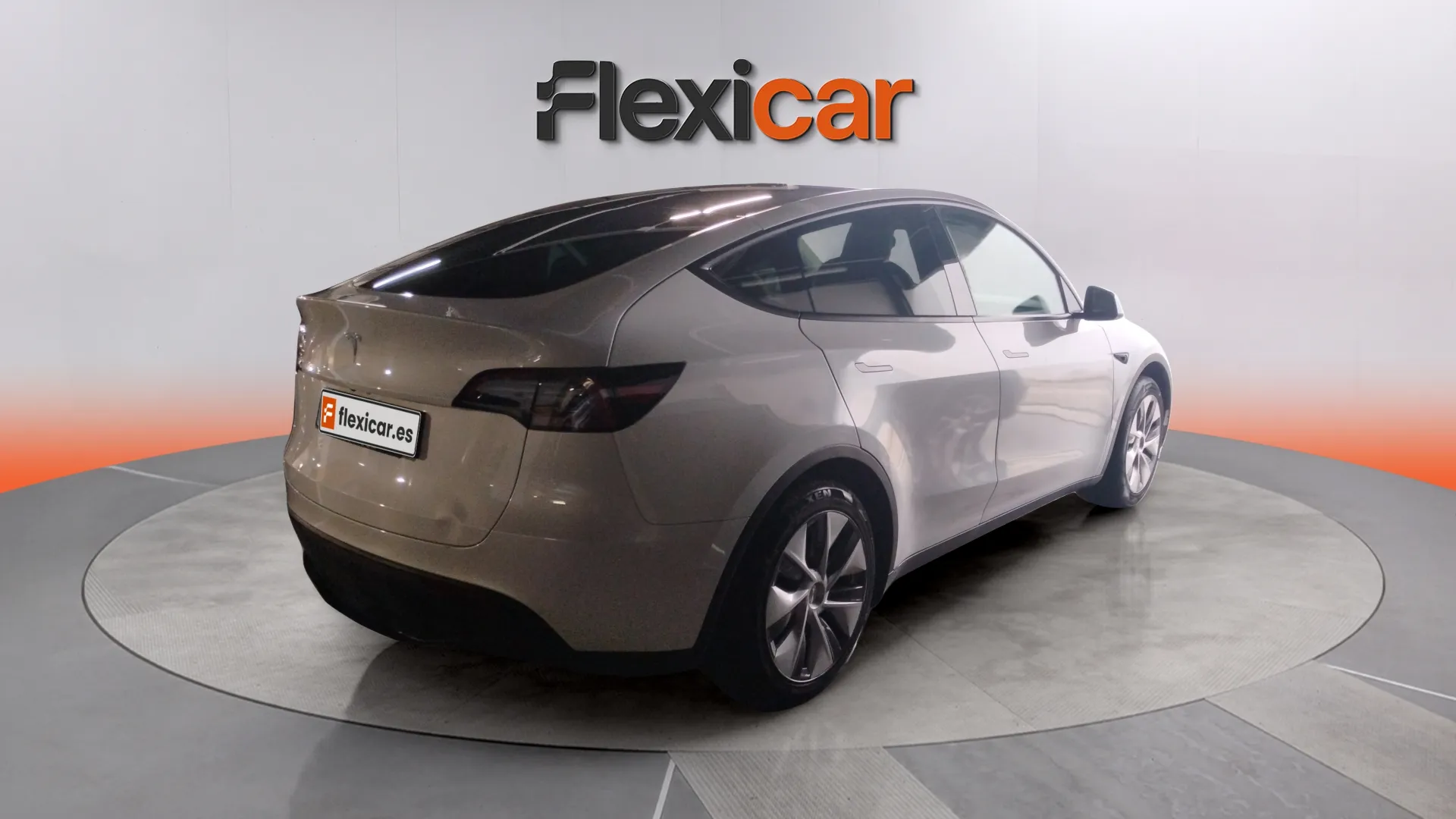 Tesla Model Y Tracción Trasera RWD - foto 5