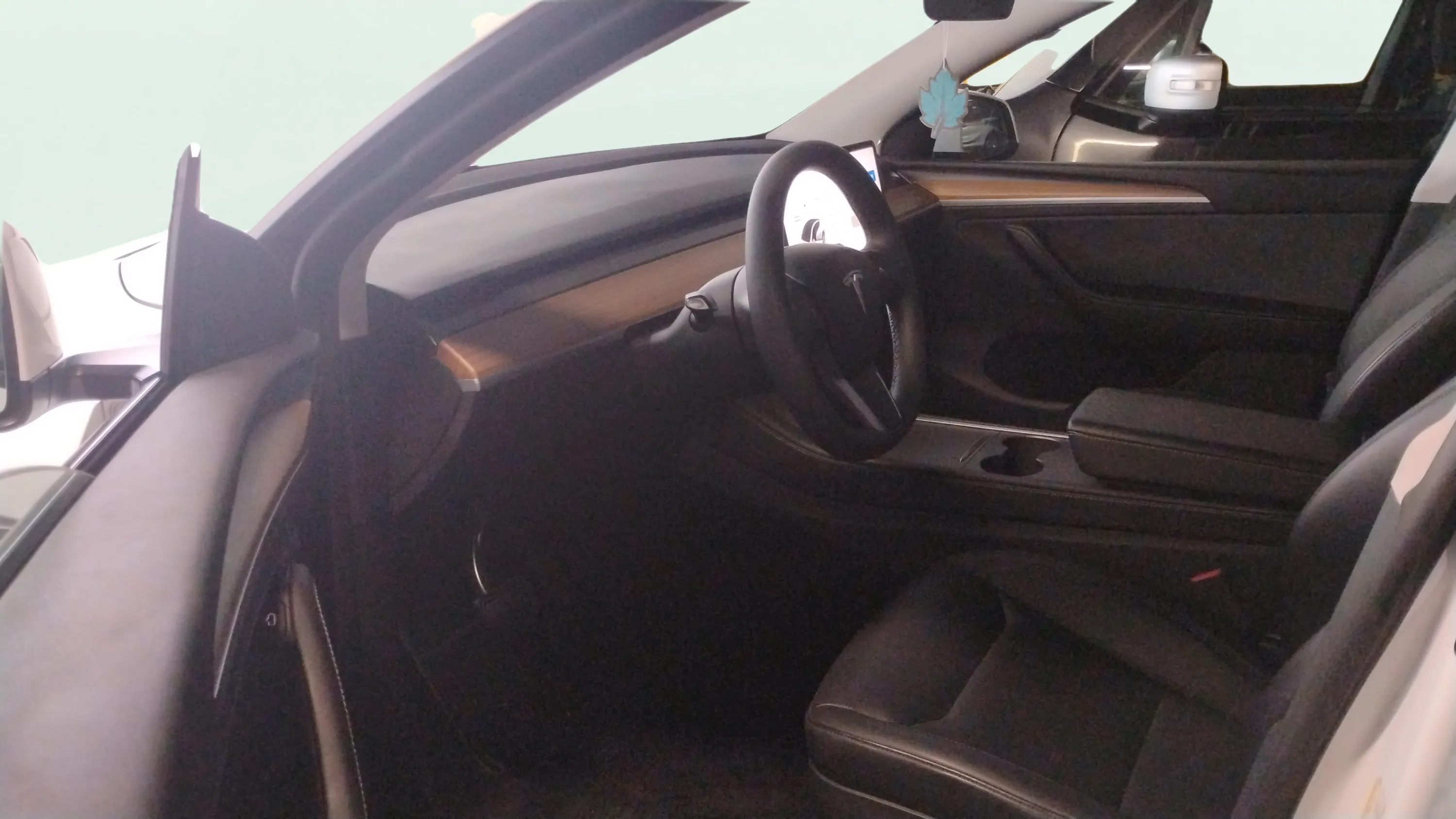 Tesla Model Y Tracción Trasera RWD - foto 10