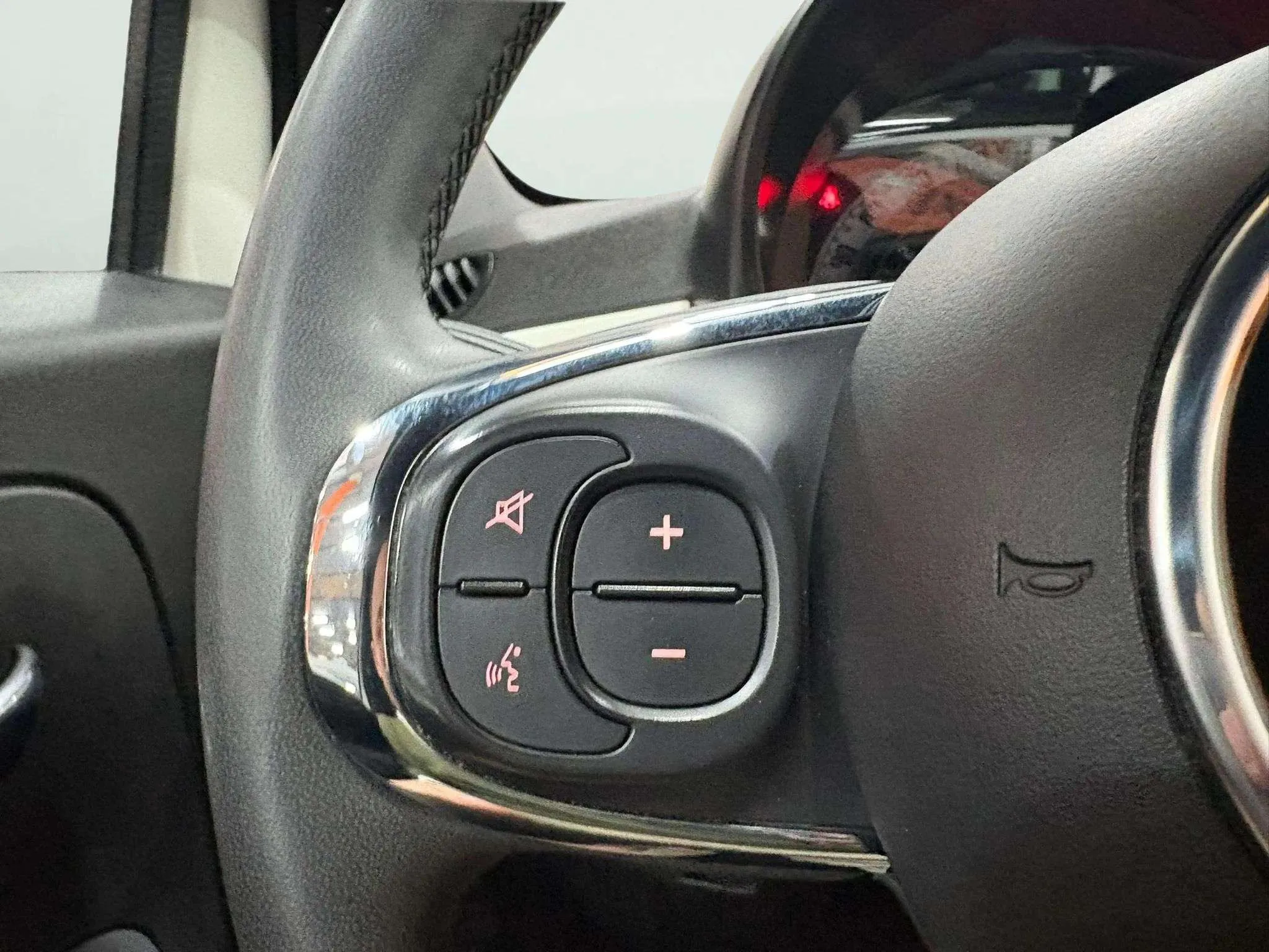 Fiat 500 Monotrim 1.0 Hybrid - foto 10