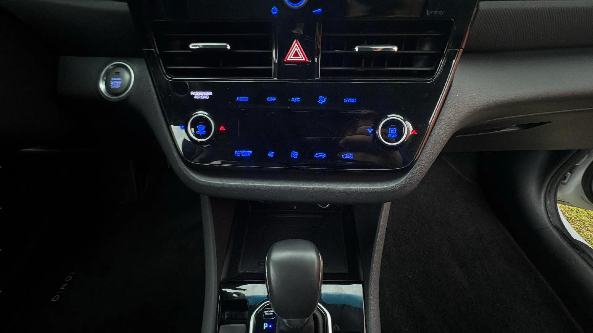 Hyundai Ioniq 1.6 GDI PHEV Style DCT - foto 19