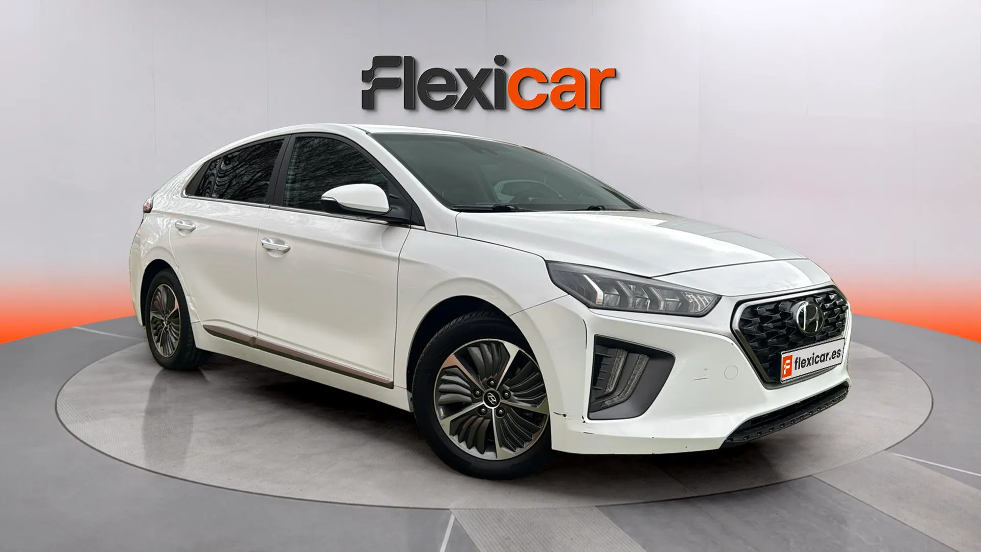 Hyundai Ioniq 1.6 GDI PHEV Style DCT