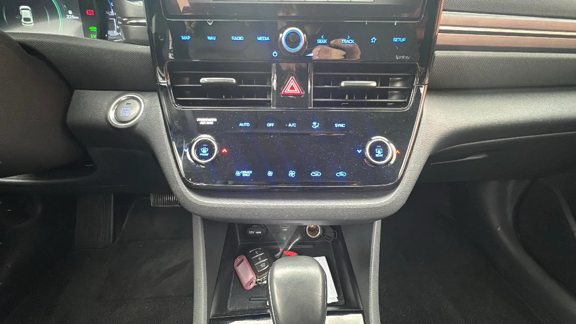 Hyundai Ioniq 1.6 GDI PHEV Style DCT - foto 8