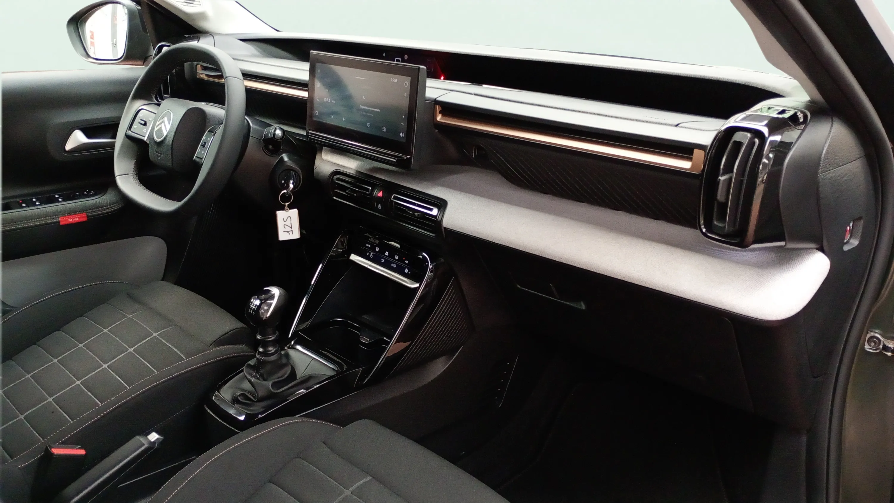 Citroën C3 Aircross Turbo BVM6 Plus - foto 17