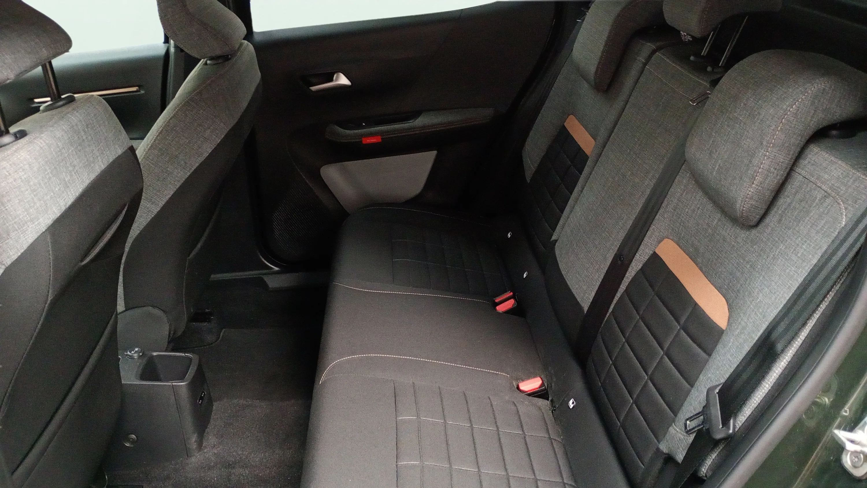 Citroën C3 Aircross Turbo BVM6 Plus - foto 19
