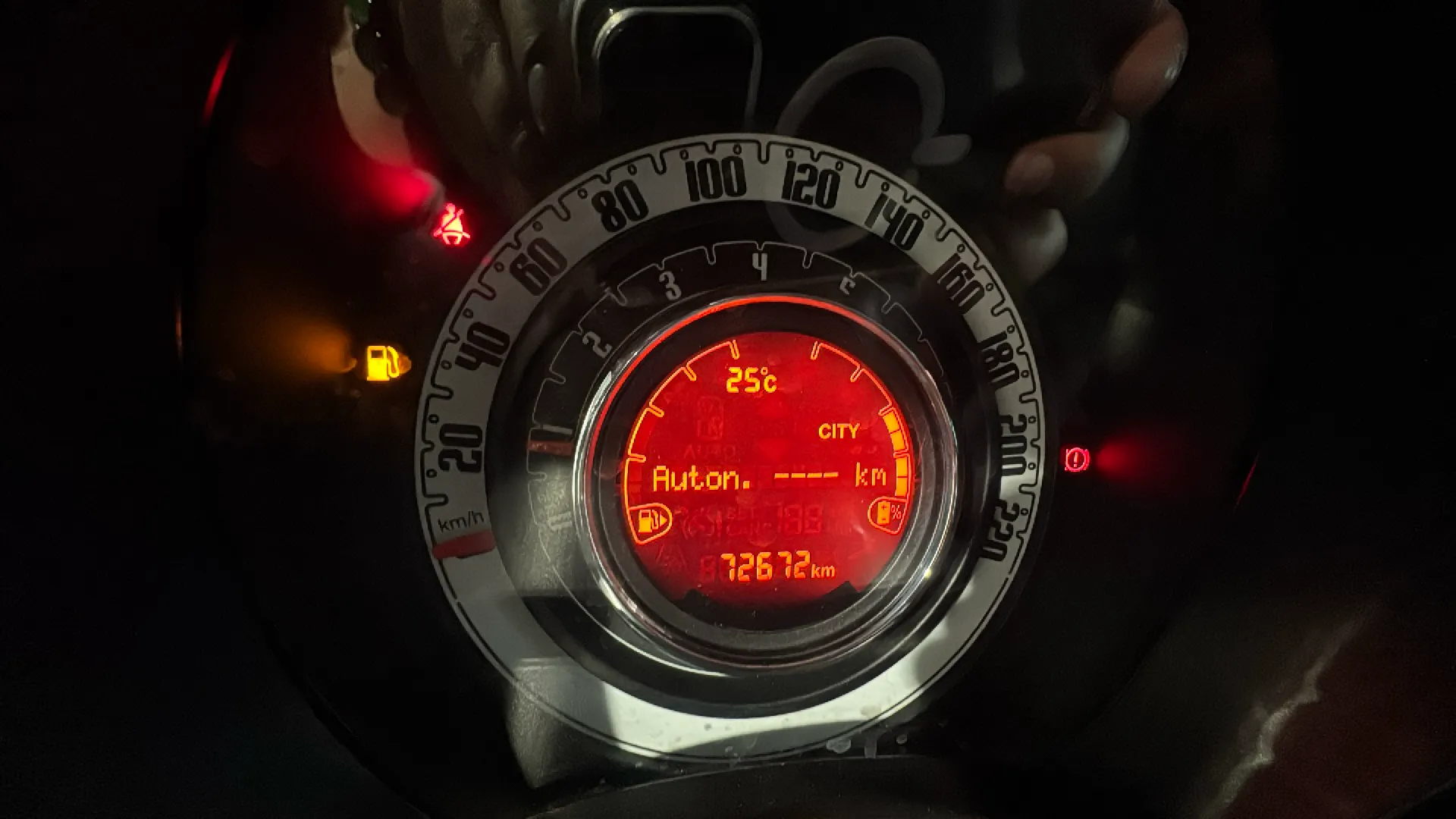 Fiat 500 Connect 1.0 Hybrid - foto 15