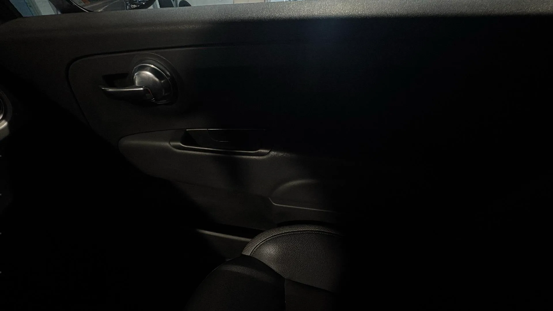 Fiat 500 Connect 1.0 Hybrid - foto 21
