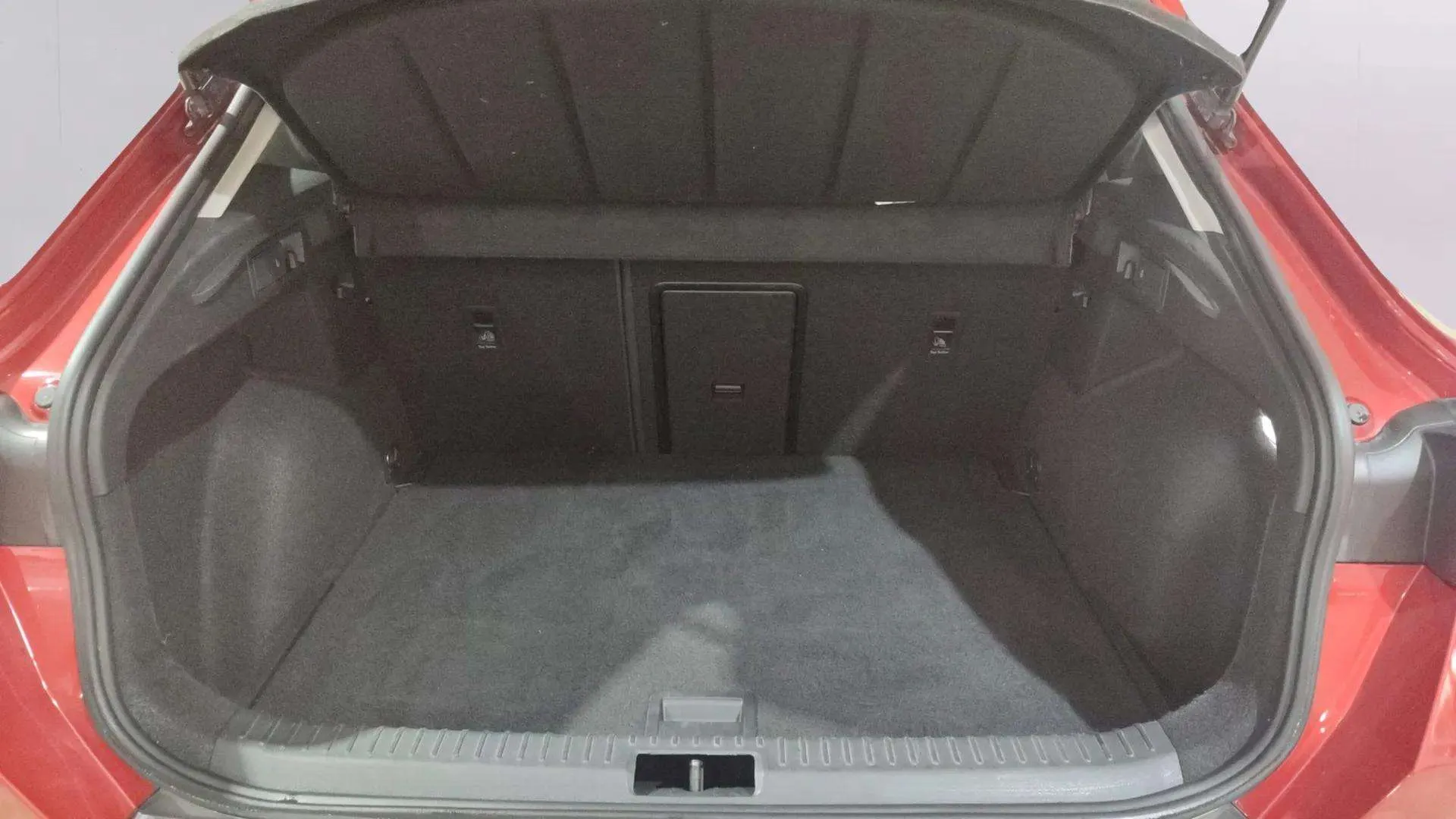 Cupra Formentor 1.5 TSI DSG - foto 30