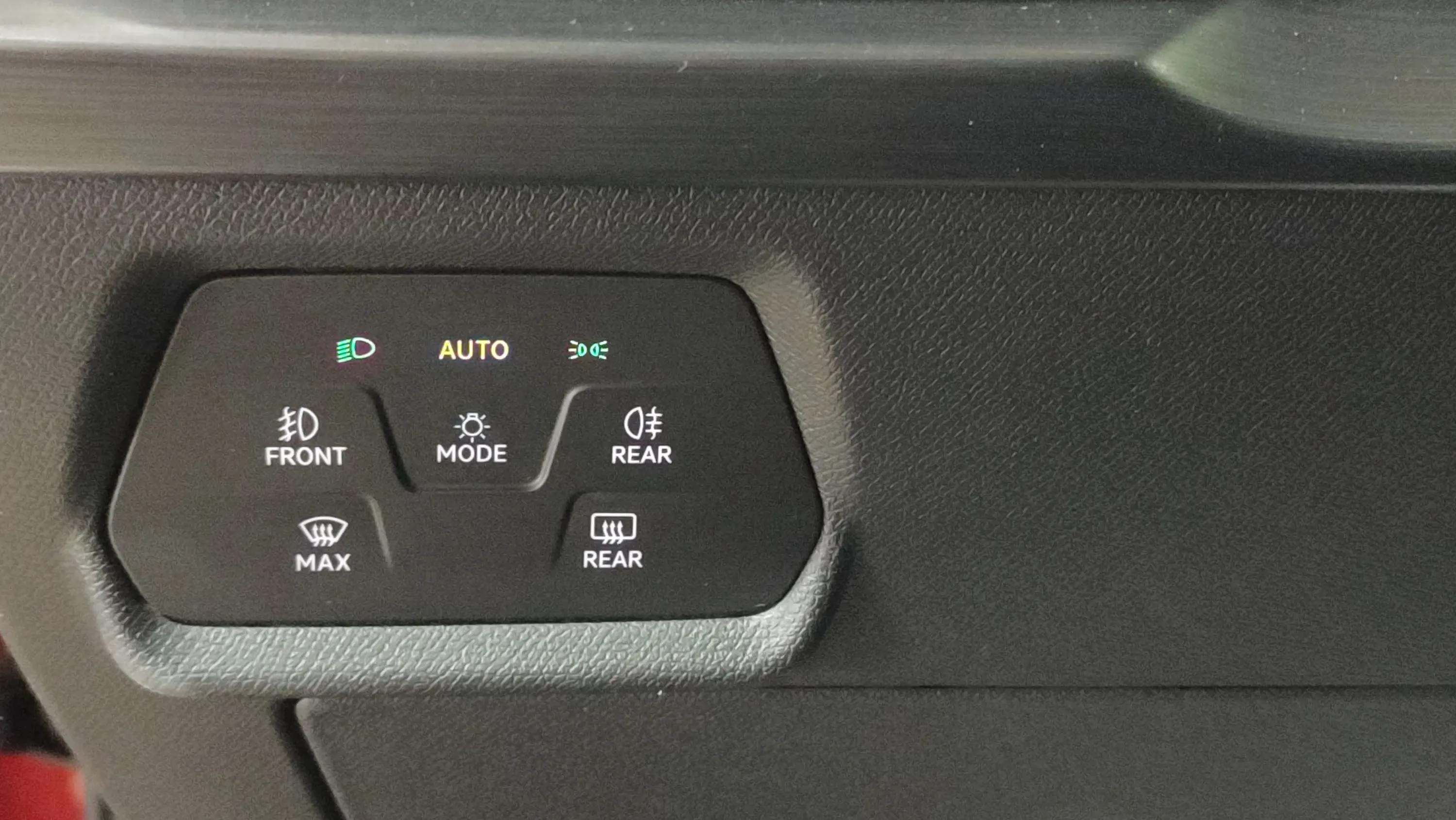 Cupra Formentor 1.5 TSI DSG - foto 8