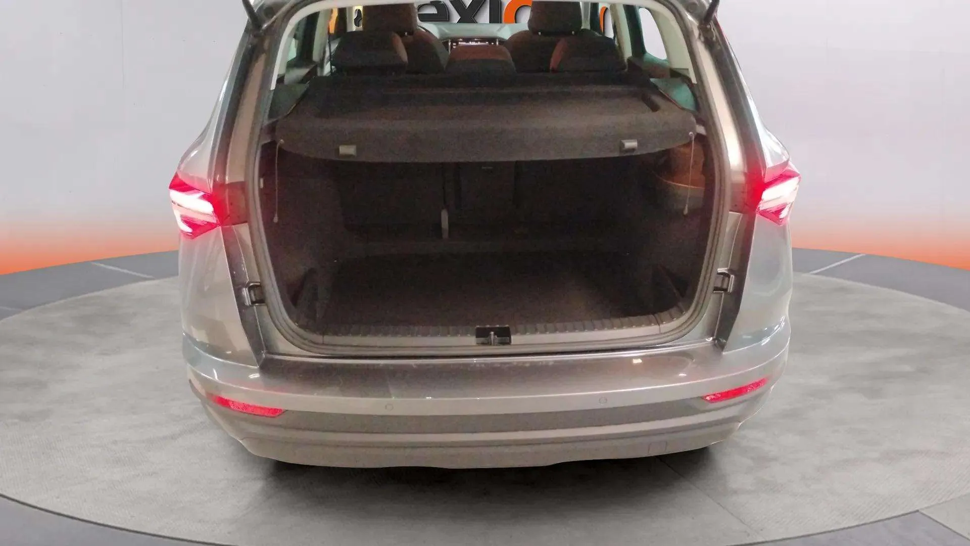 Škoda Karoq 1.5 TSI DSG ACT Ambition - foto 29
