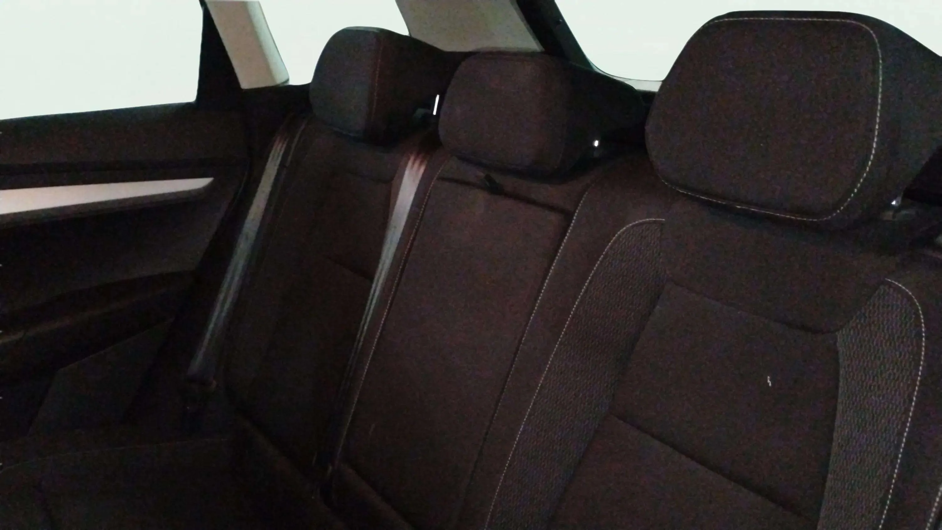 Škoda Karoq 1.5 TSI DSG ACT Ambition - foto 14