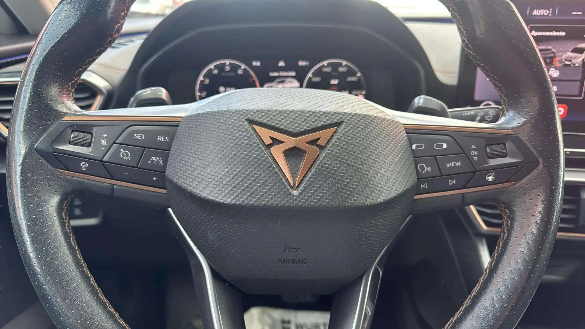 Cupra Formentor 1.5 TSI DSG - foto 13