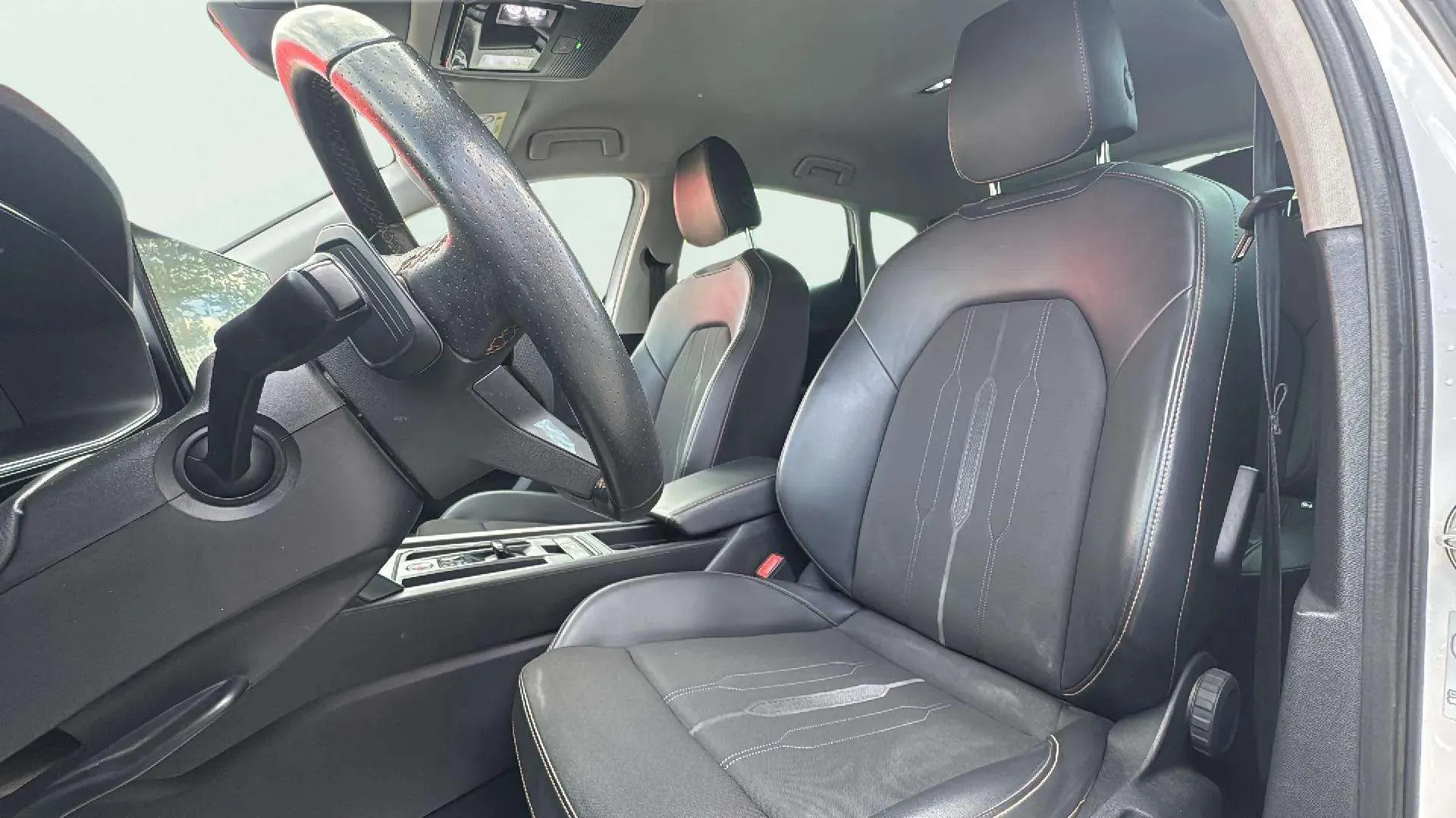 Cupra Formentor 1.5 TSI DSG - foto 15