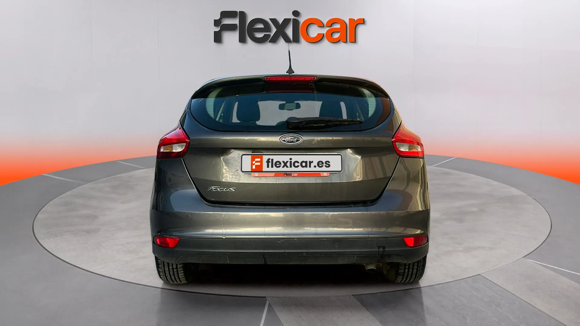Ford Focus 1.0 EcoBoost Trend - foto 5