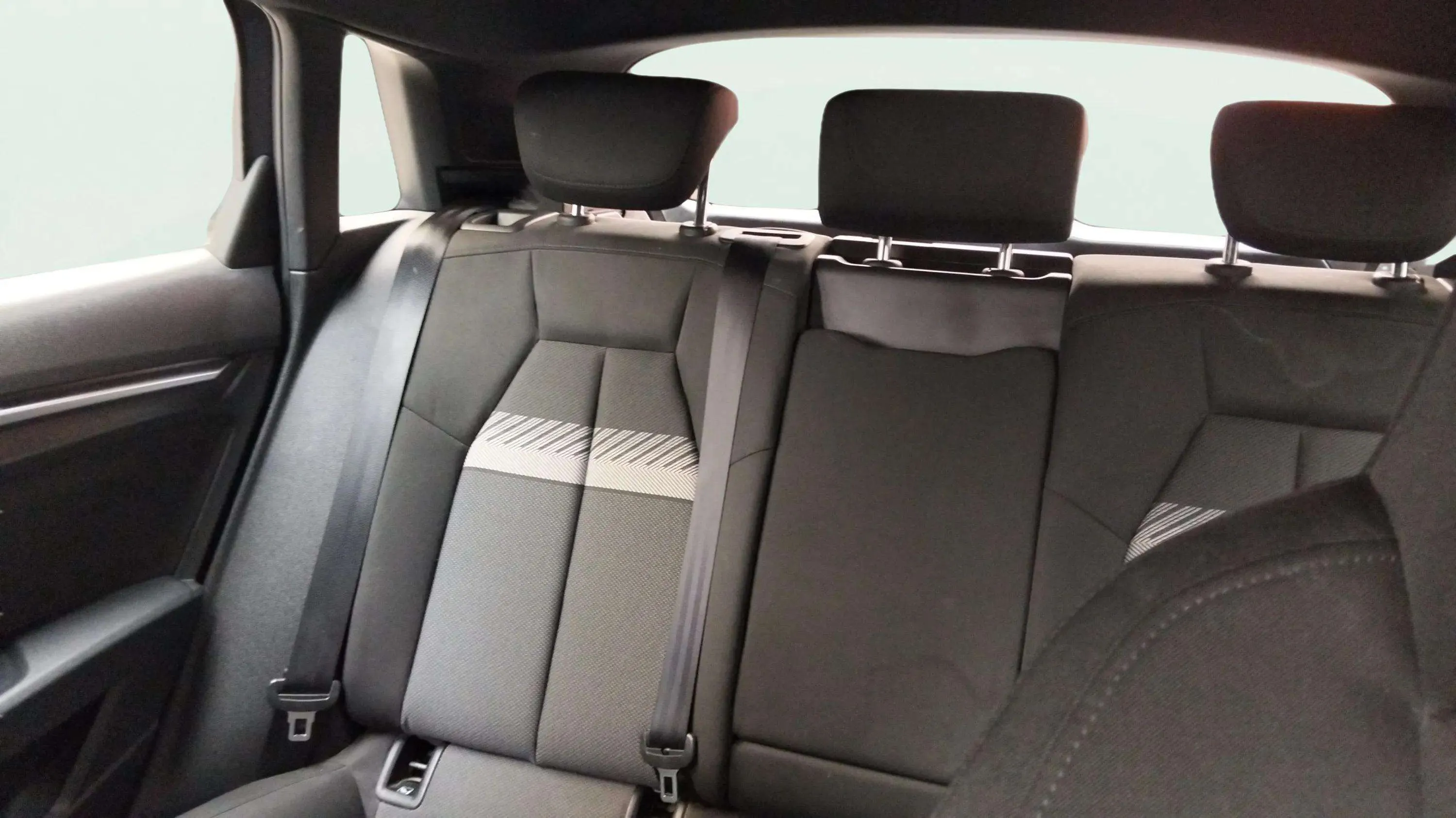Audi A3 Sportback 30 TFSI - foto 8