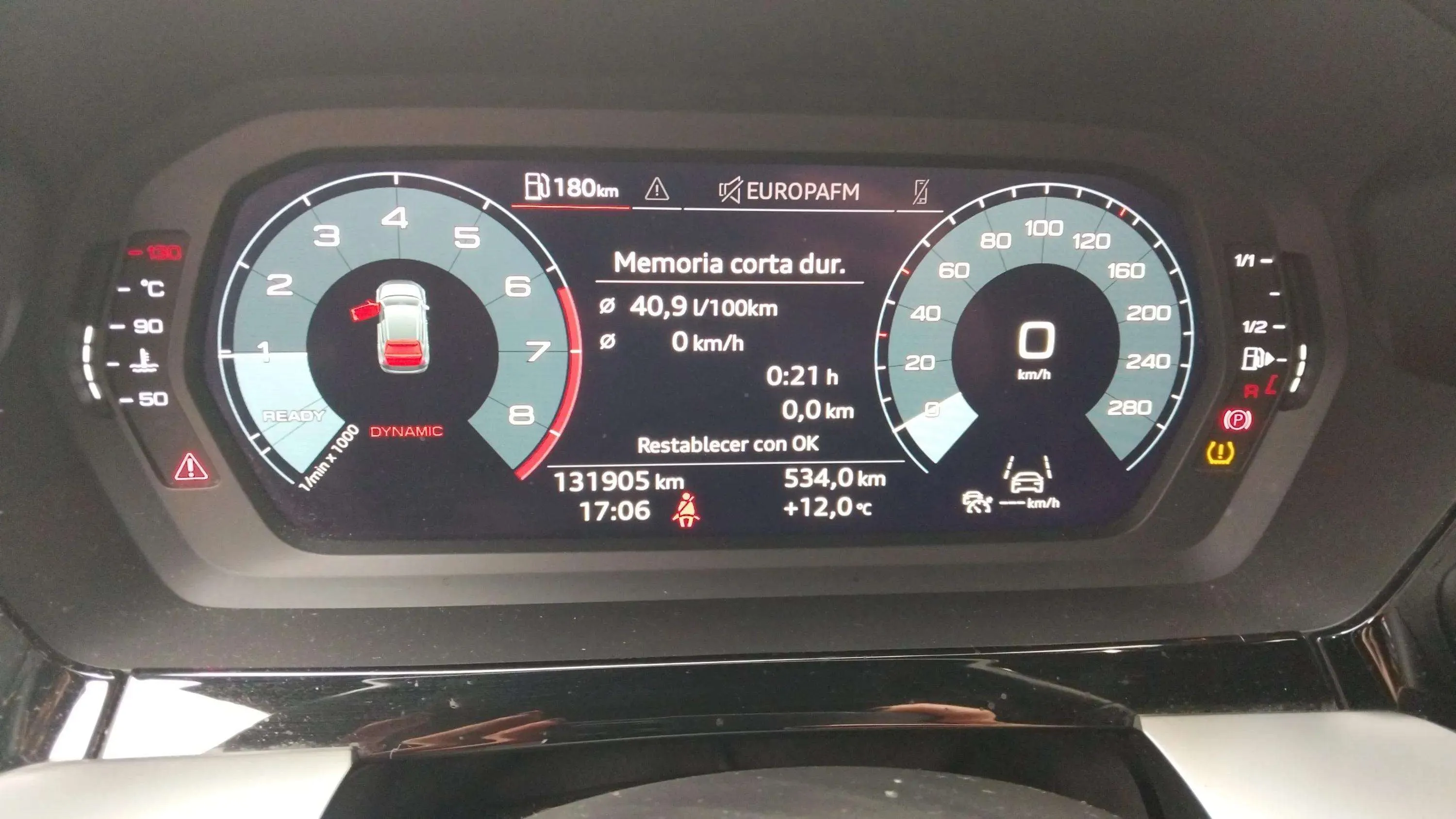 Audi A3 Sportback 30 TFSI - foto 16
