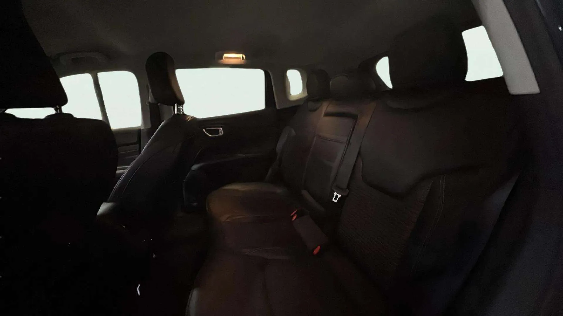 Jeep Compass 4xe 1.3 PHEV Limited AWD - foto 20