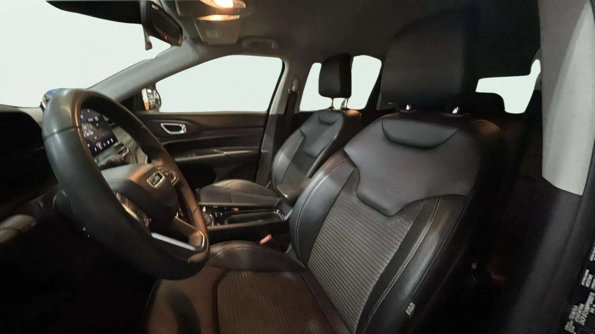 Jeep Compass 4xe 1.3 PHEV Limited AWD - foto 21