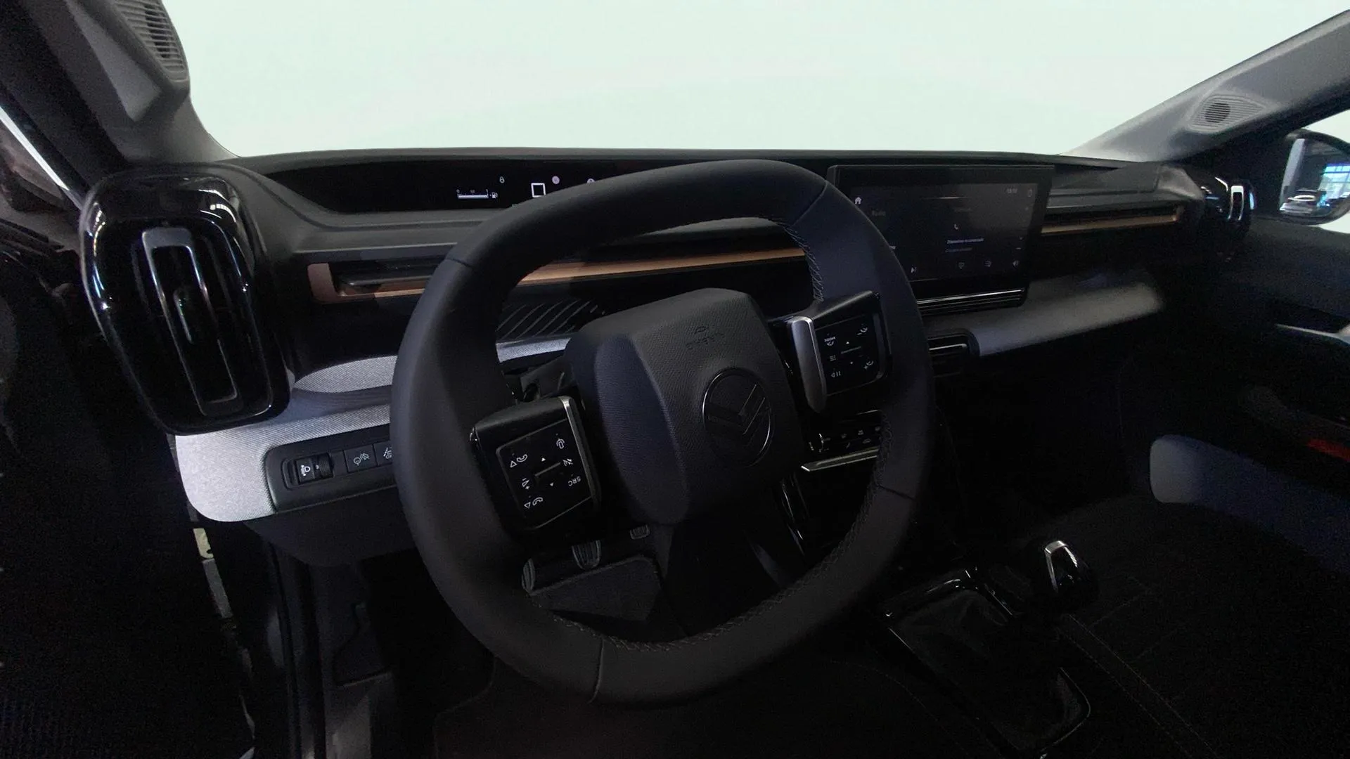 Citroën C3 Aircross Turbo BVM6 Plus - foto 11