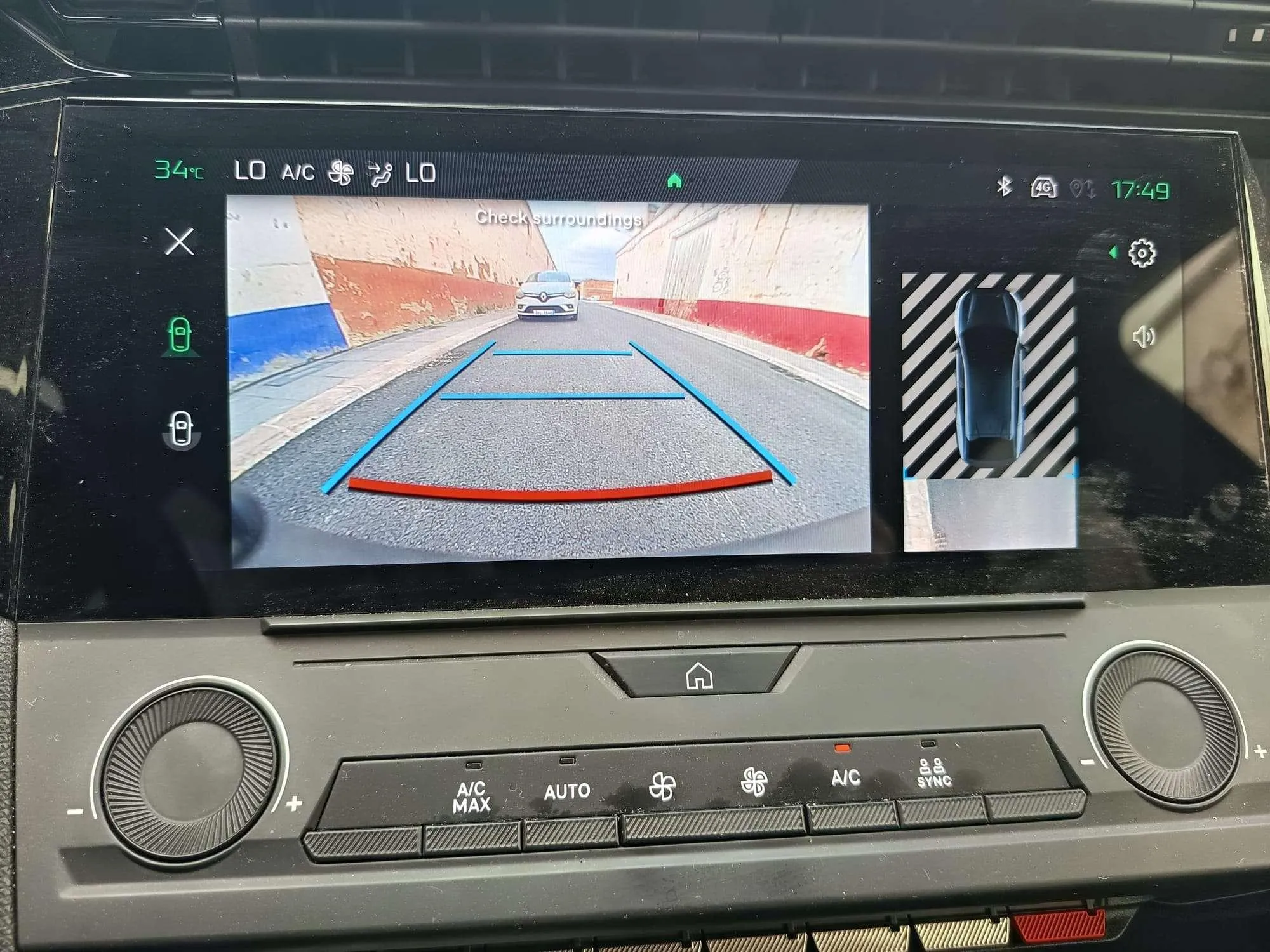 Peugeot 408 Allure Hybrid 145 eDCS6 - foto 17
