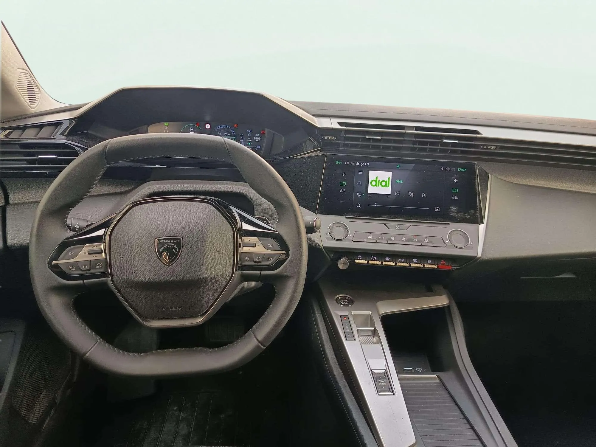Peugeot 408 Allure Hybrid 145 eDCS6 - foto 15