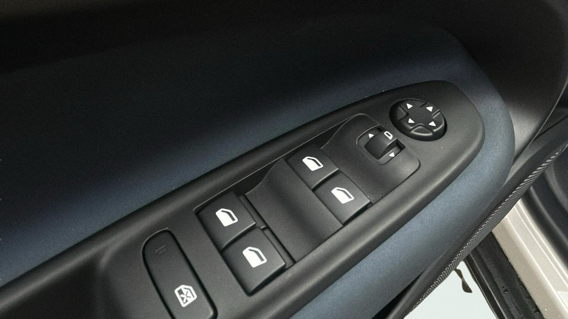 Alfa Romeo Junior Ibrida - foto 16