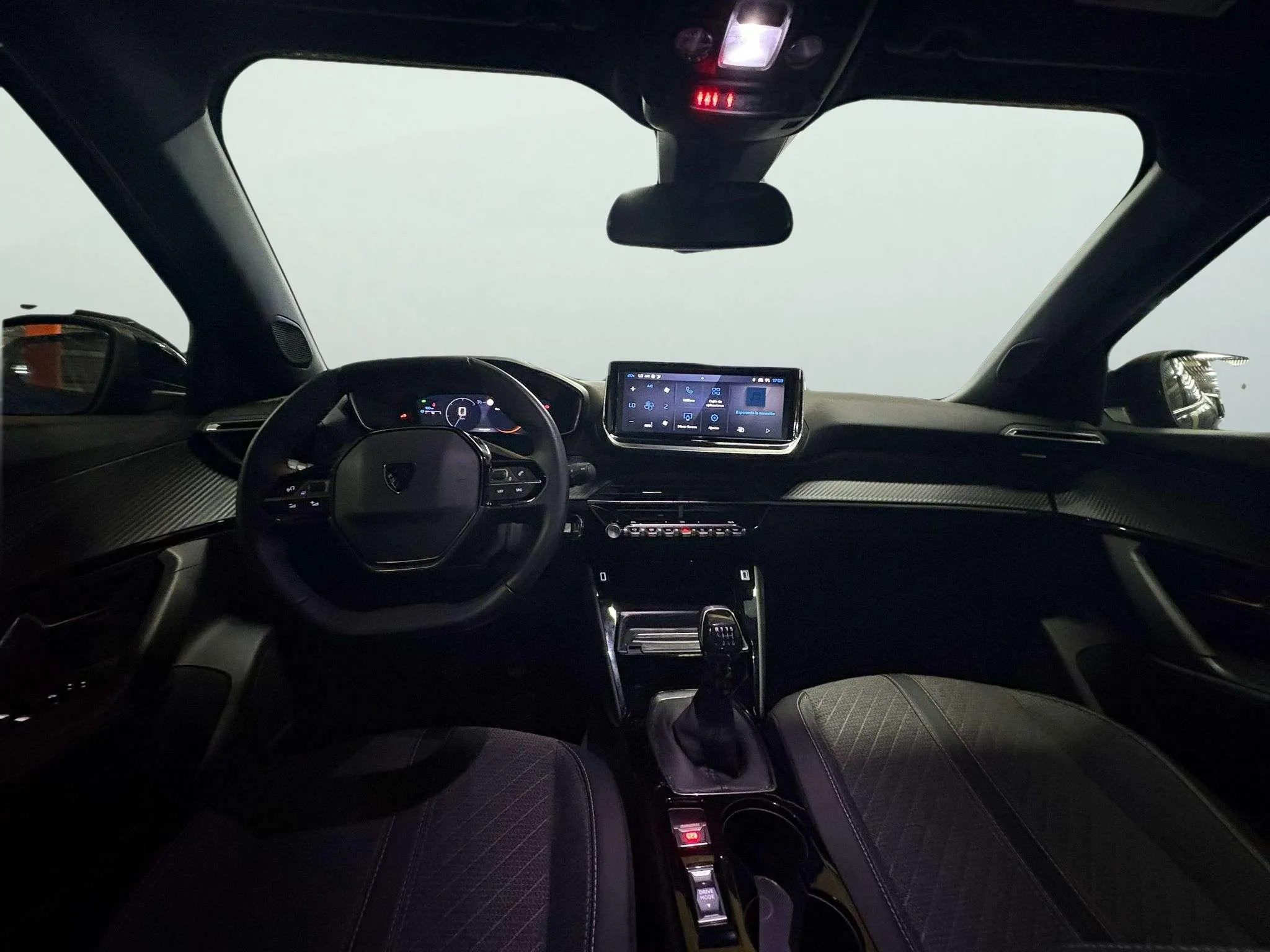 Peugeot 2008 Allure Gasolina 100 - foto 11