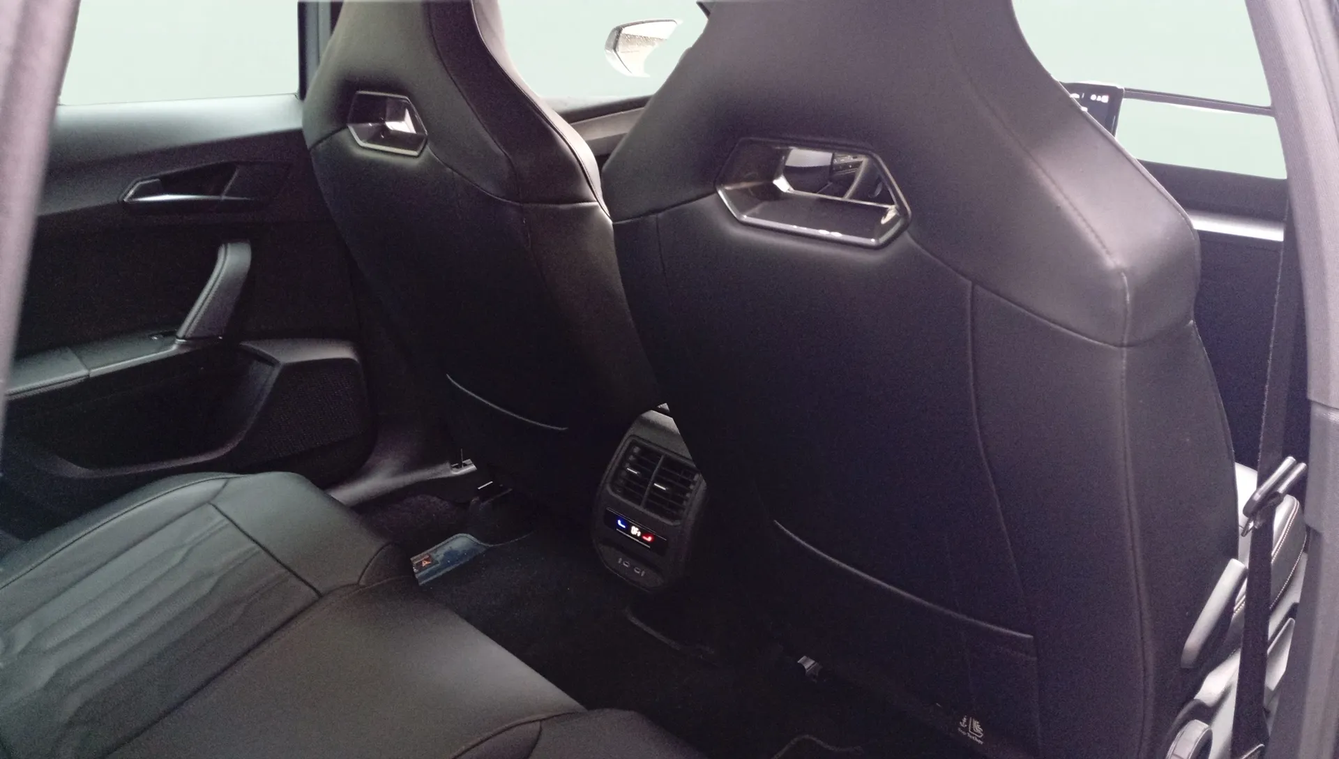 Cupra Formentor 1.4 e-Hybrid DSG - foto 23