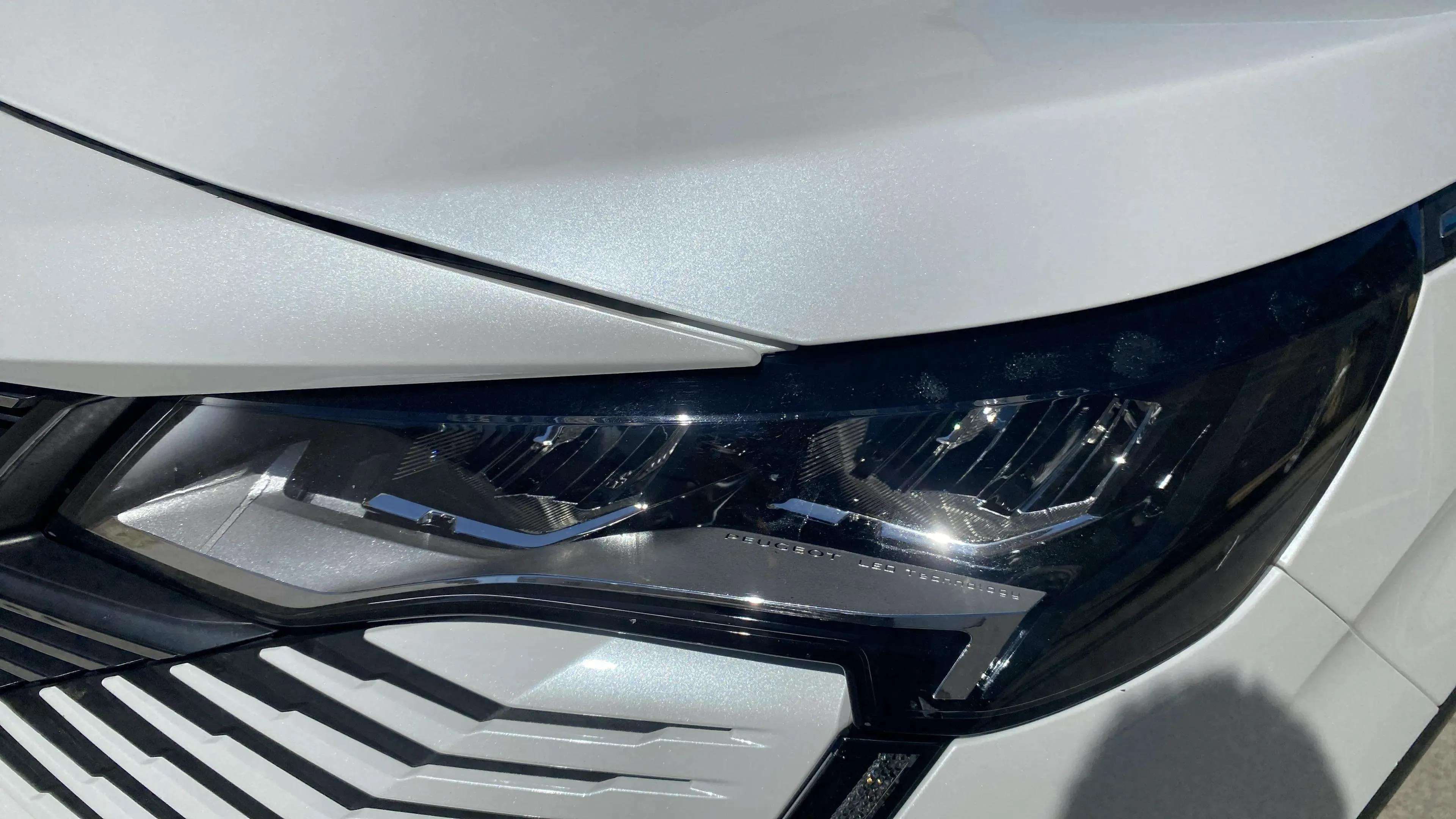 Peugeot 3008 1.2 PureTech Allure EAT8 - foto 32