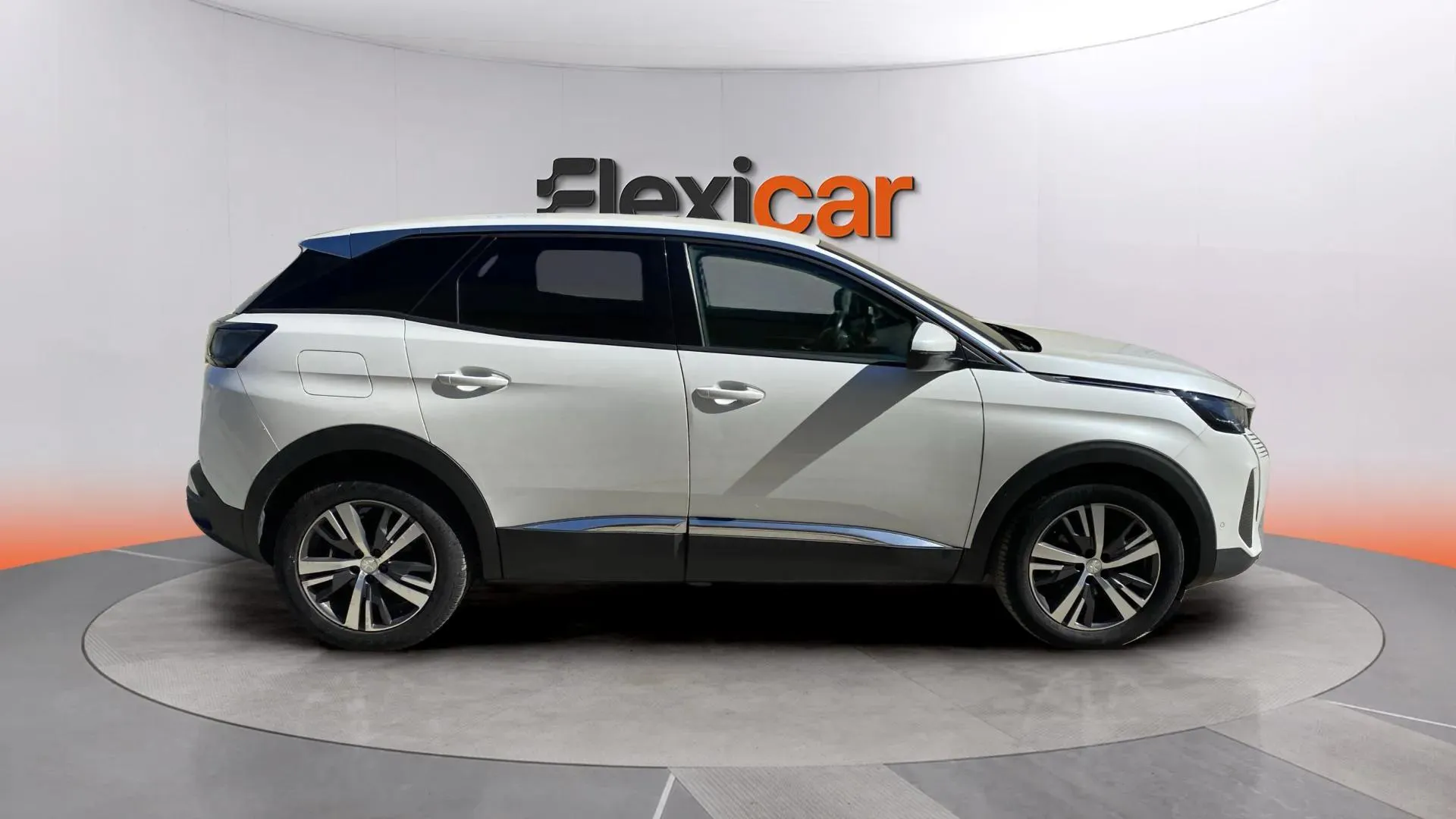 Peugeot 3008 1.2 PureTech Active Pack EAT8 - foto 2