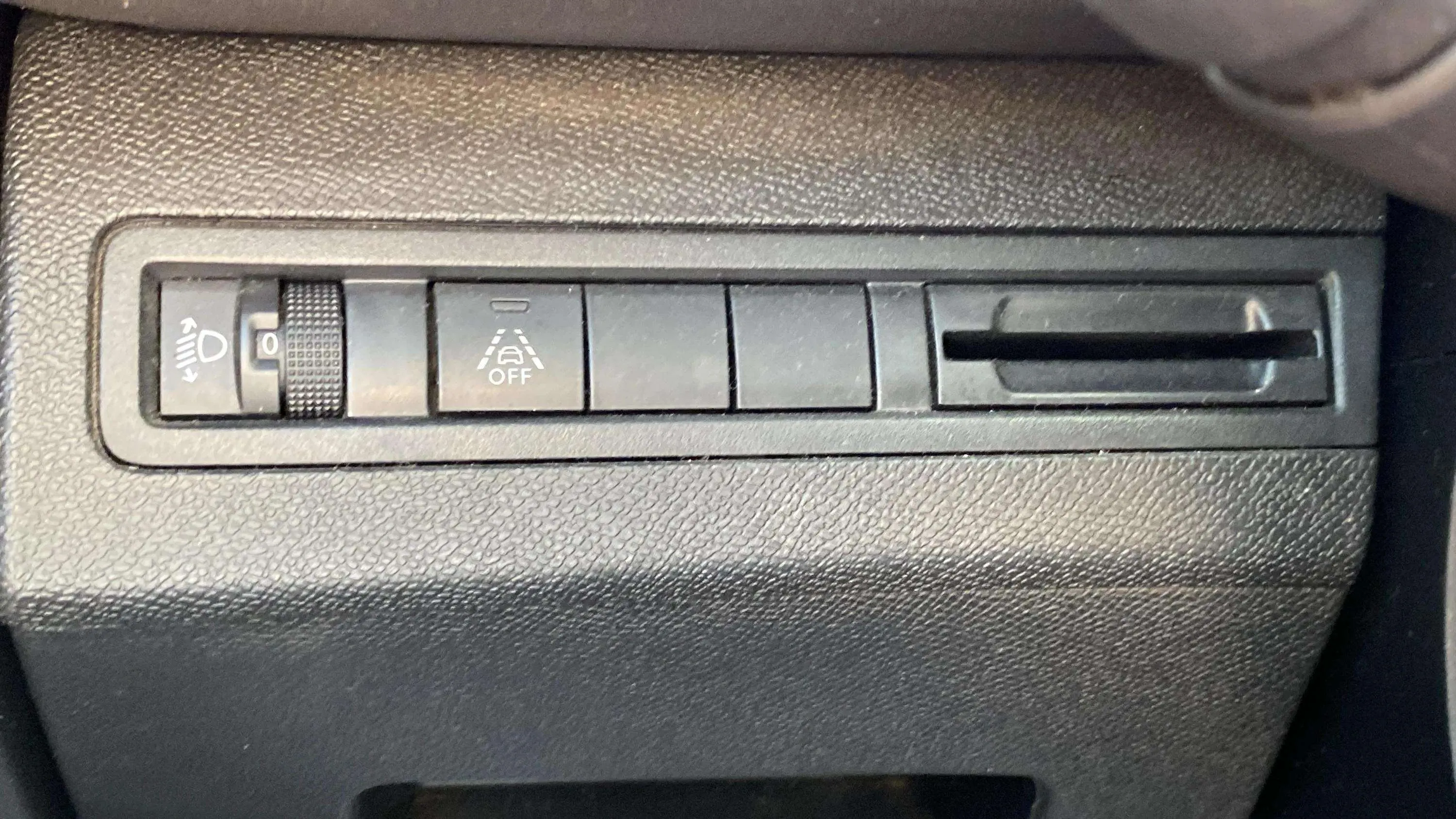 Peugeot 3008 1.2 PureTech Active Pack EAT8 - foto 19