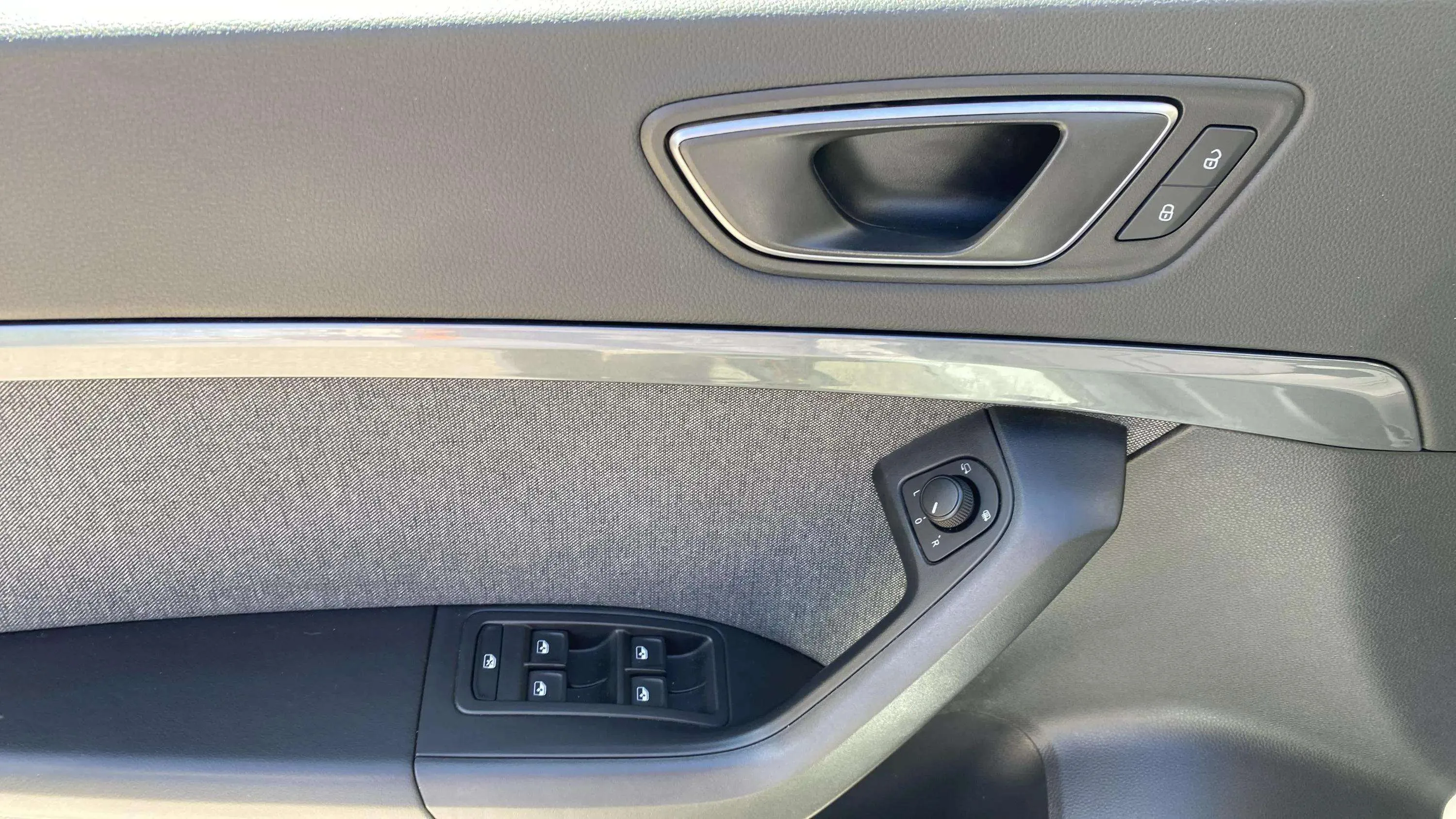 SEAT Ateca 1.5 TSI DSG FR XL - foto 18