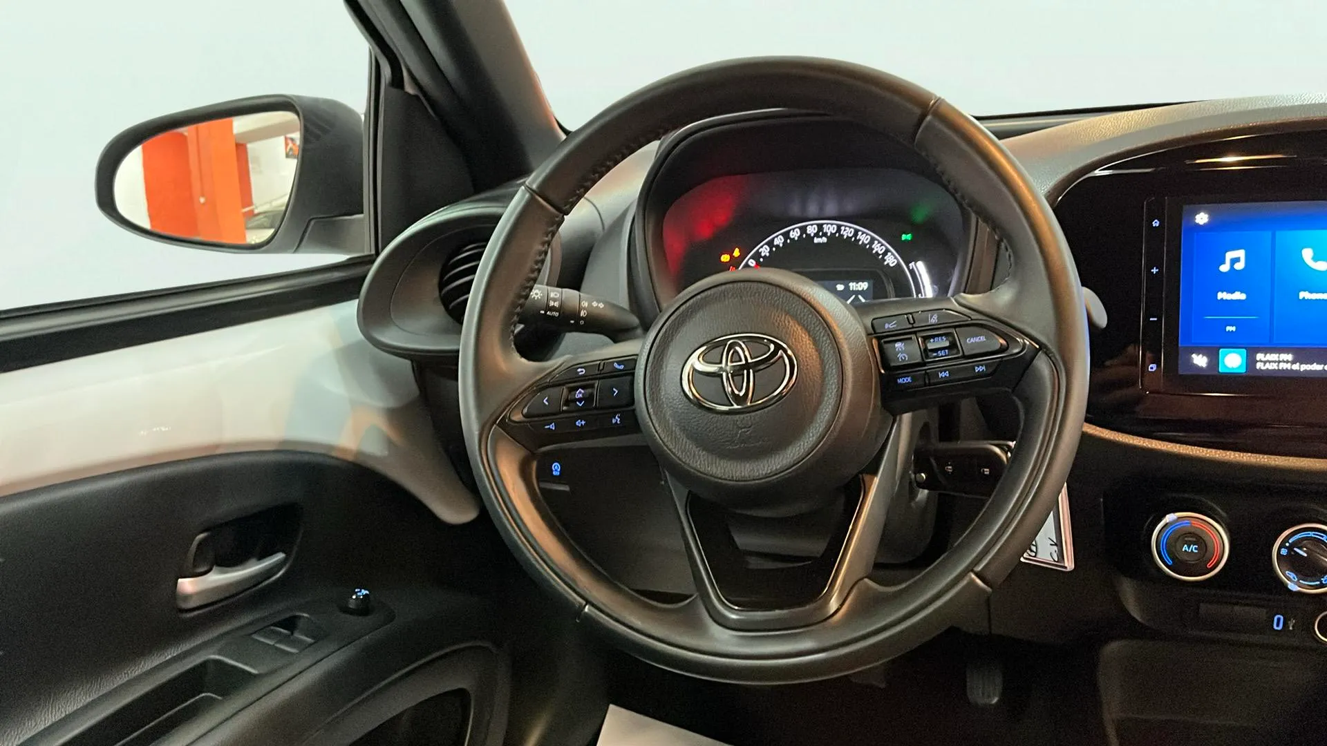 Toyota Aygo X 1.0 VVT-I Chic - foto 10