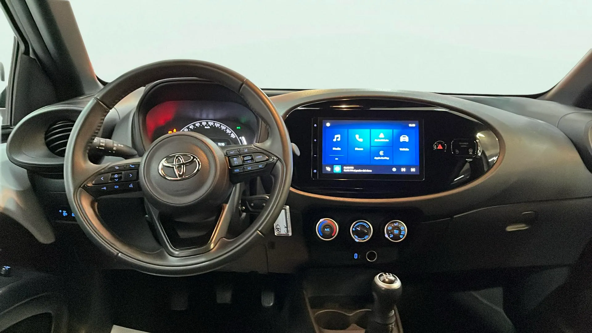 Toyota Aygo X 1.0 VVT-I Chic - foto 13