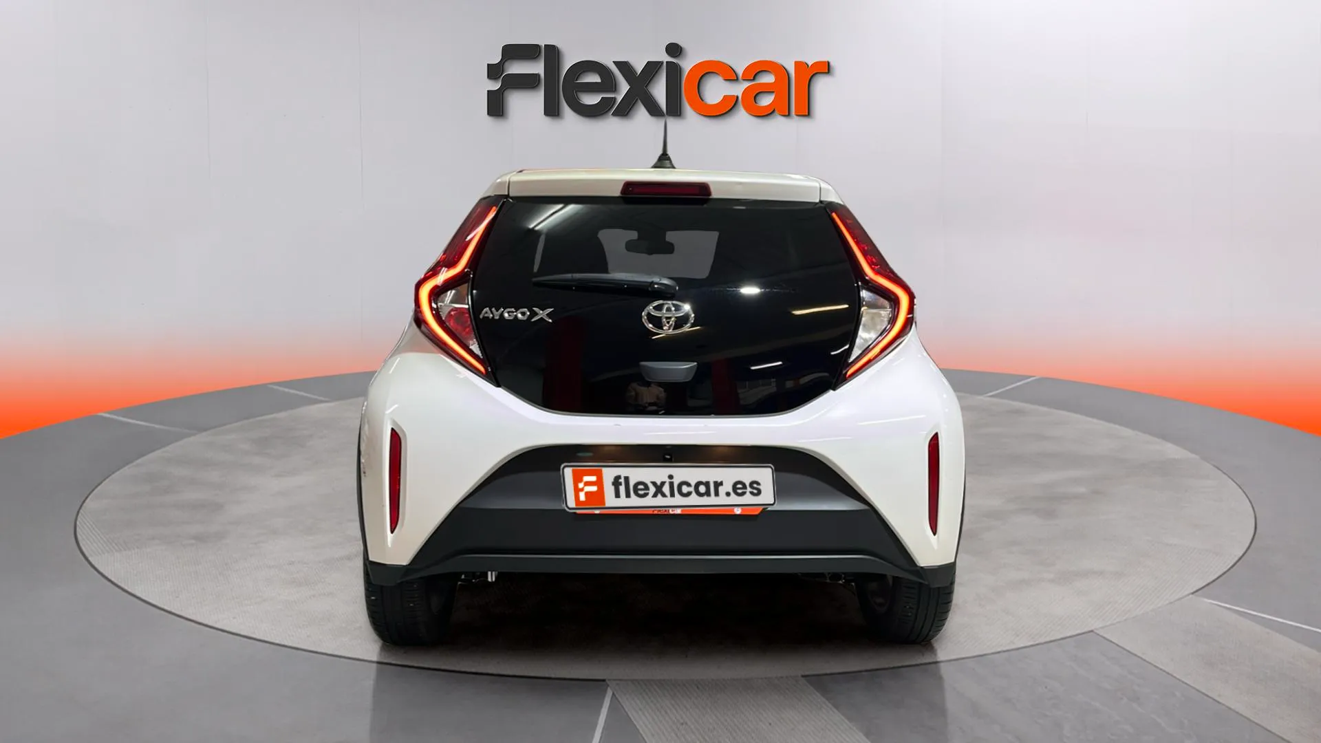 Toyota Aygo X 1.0 VVT-I Chic - foto 6
